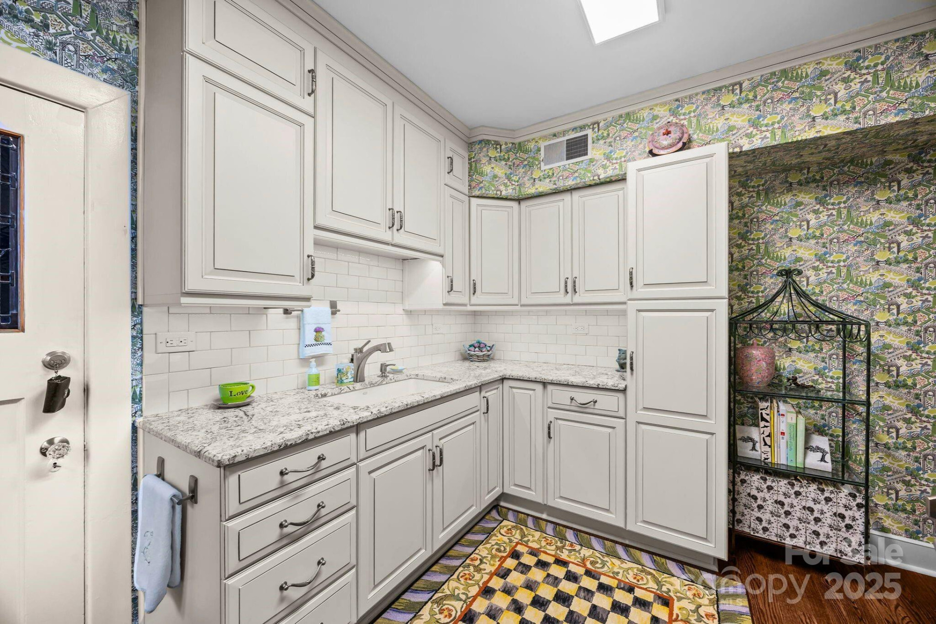 185 Macon Avenue #B9 - Photo 17
