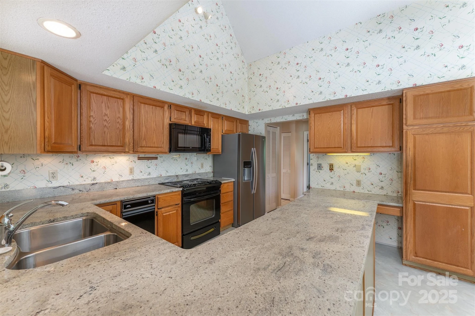 144 Overlook Drive - Photo 18