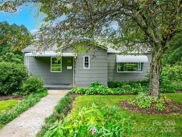 255 North Country Club Road