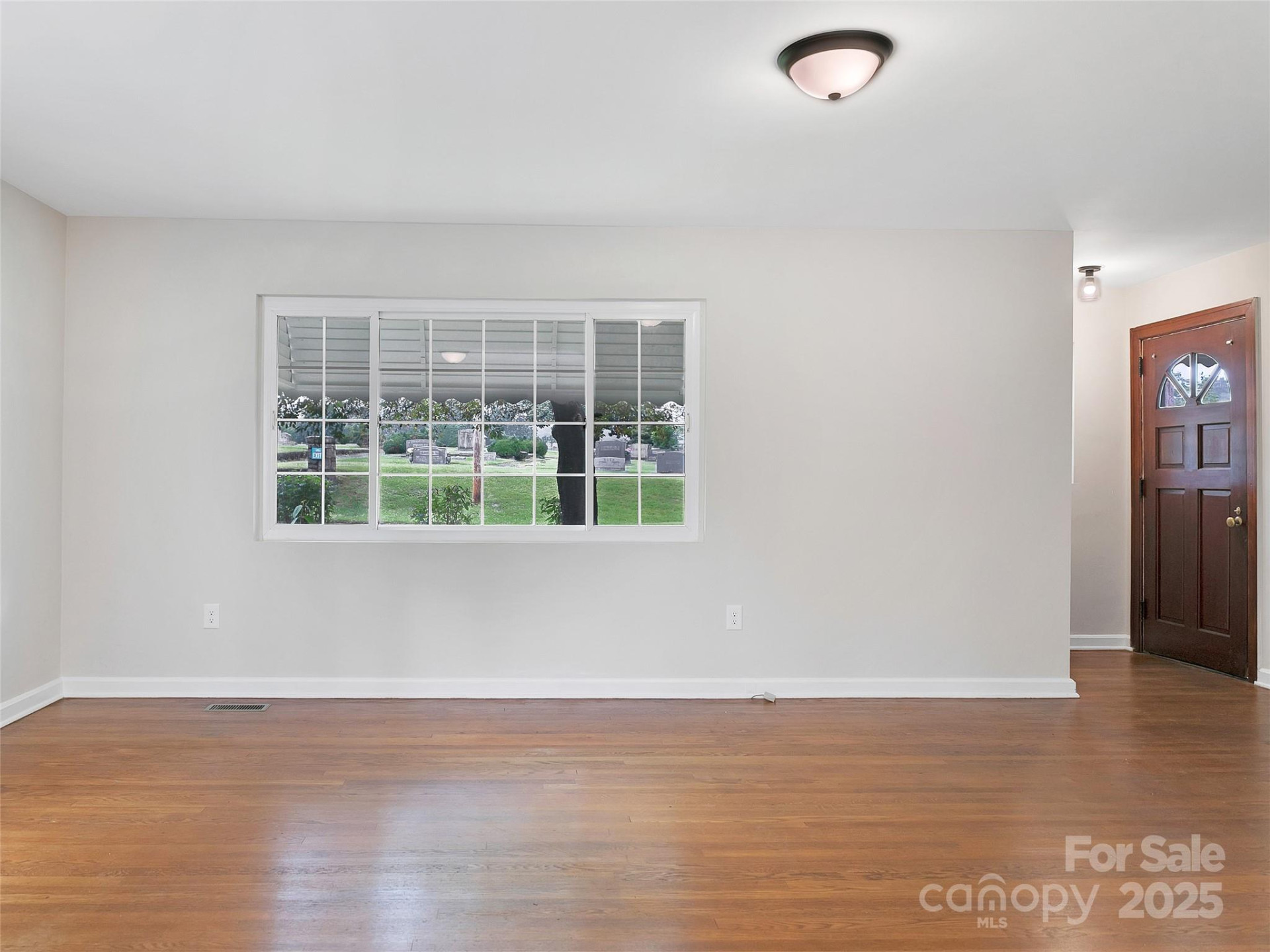 255 North Country Club Road - Photo 18