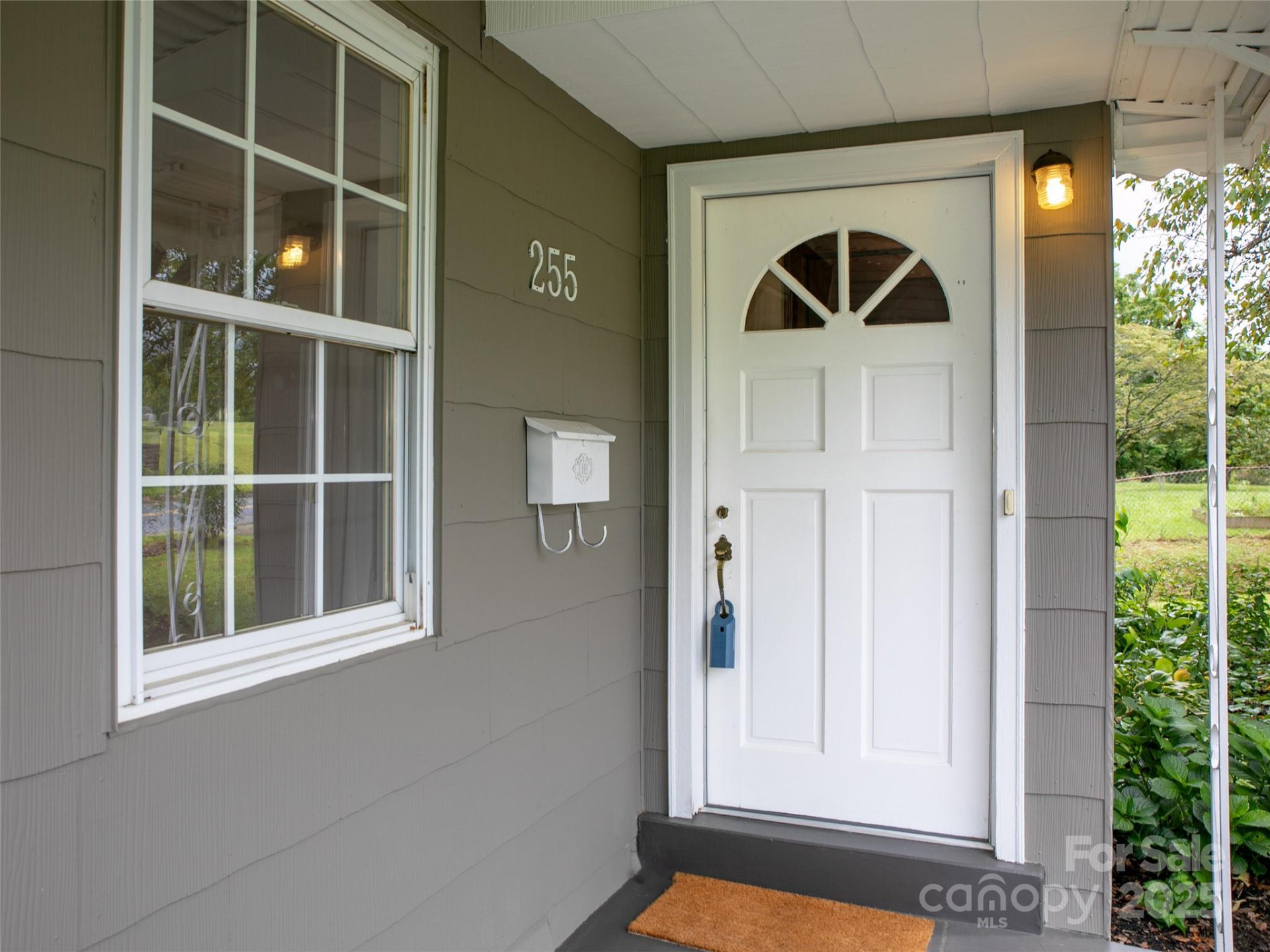 255 North Country Club Road - Photo 6