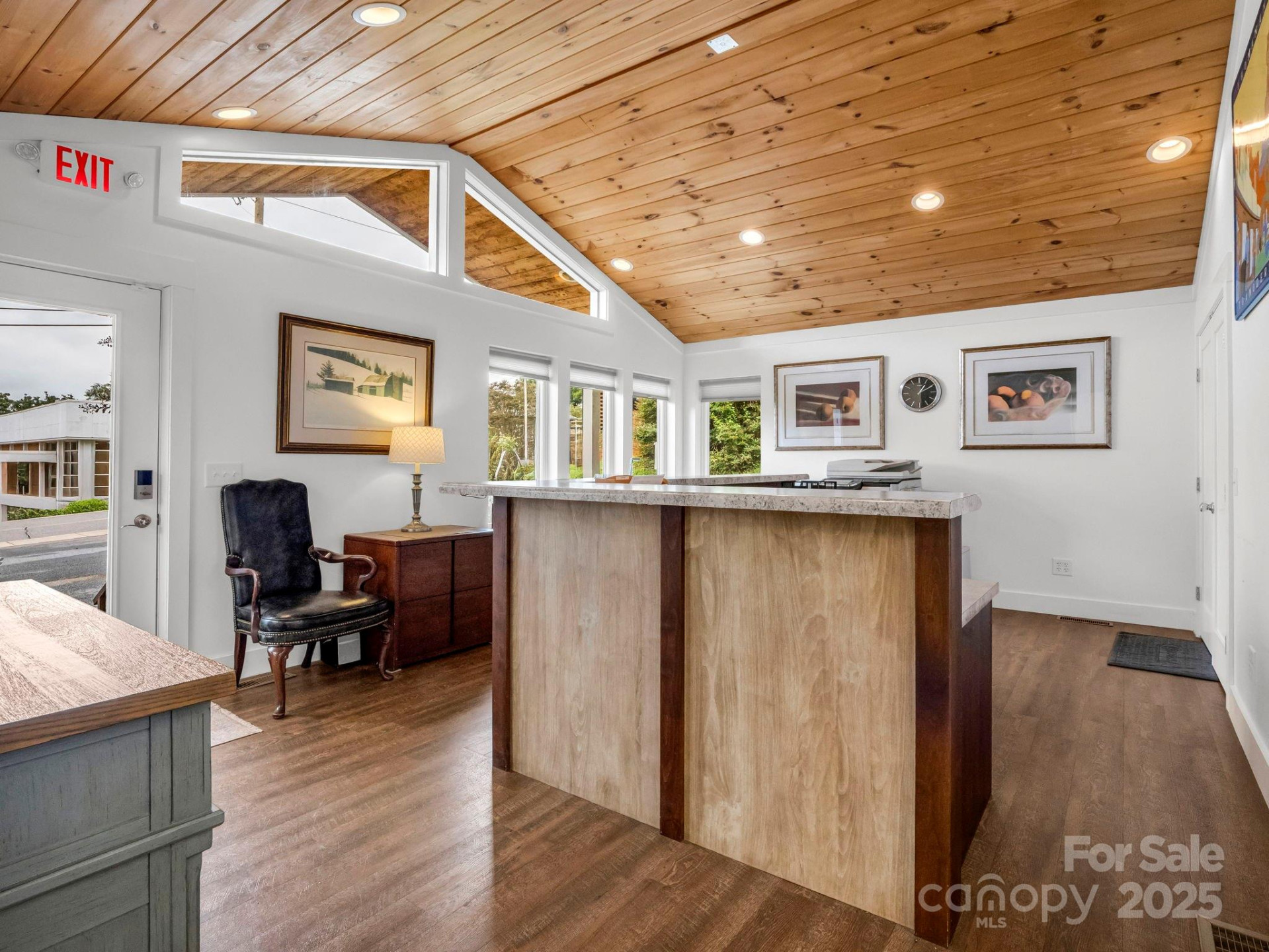 147 Court Street - Photo 14