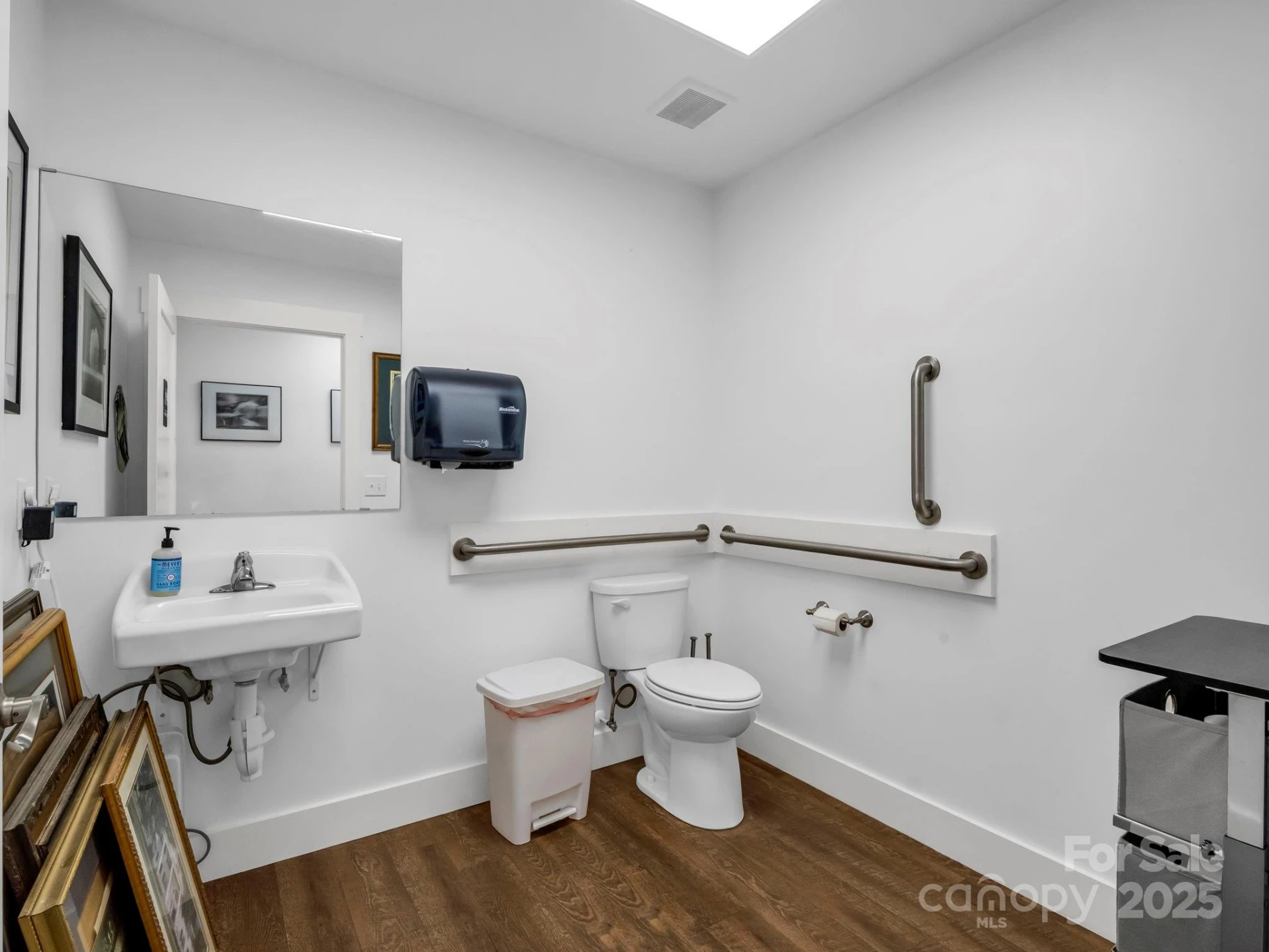 147 Court Street - Photo 21