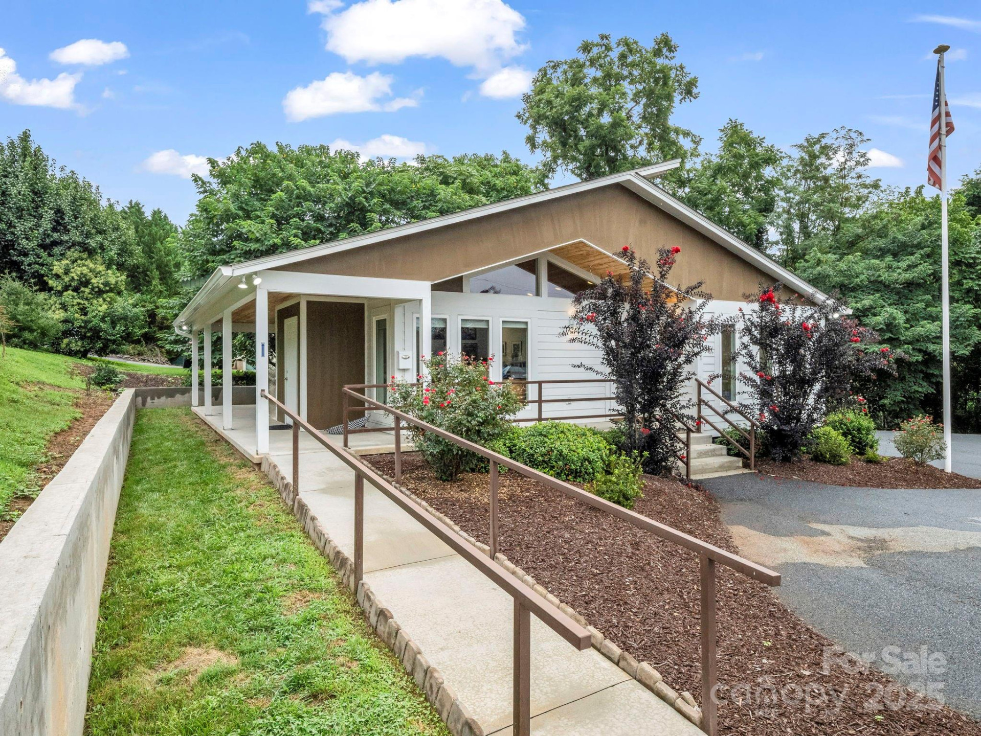 147 Court Street - Photo 5