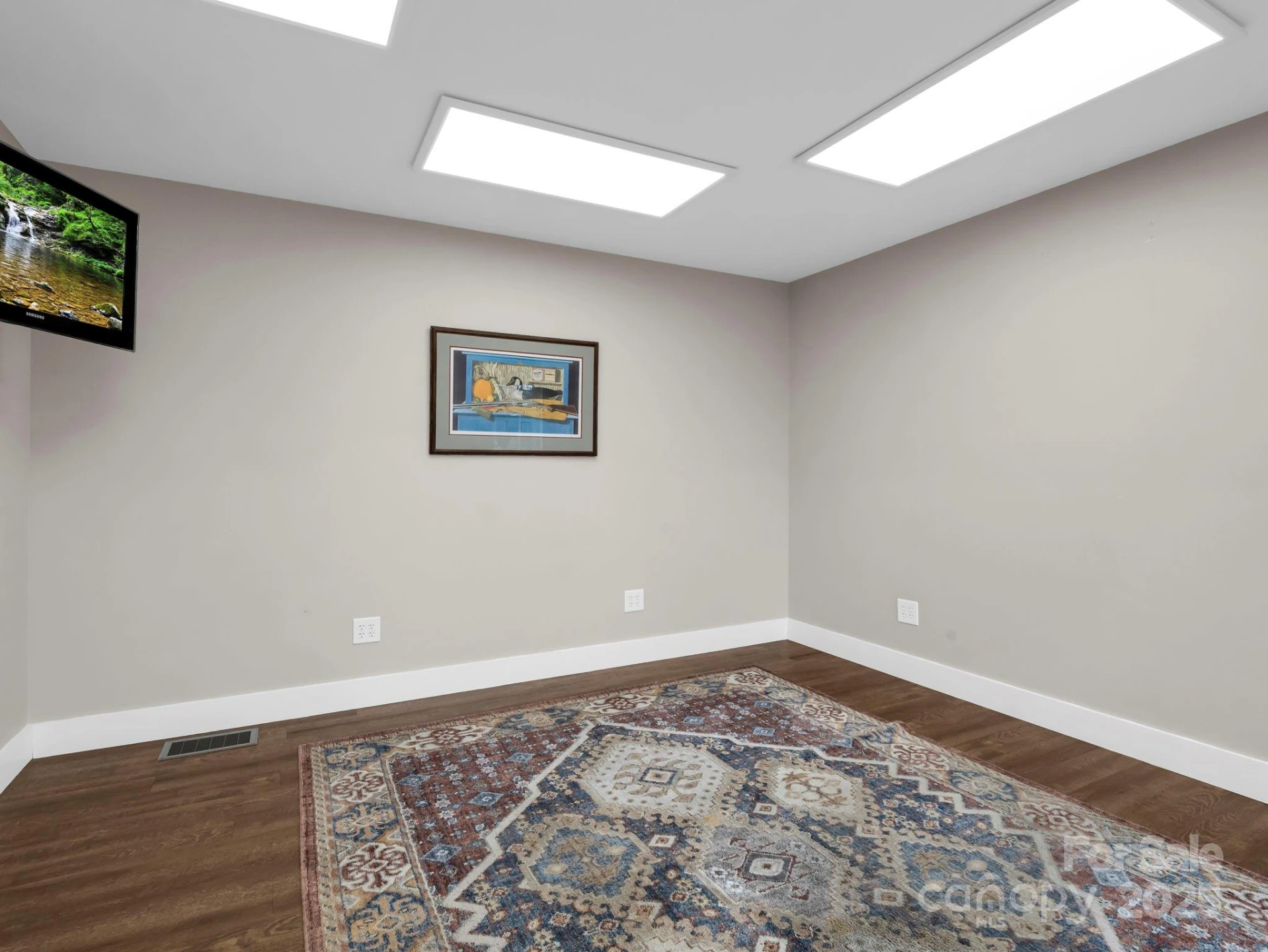 147 Court Street - Photo 6