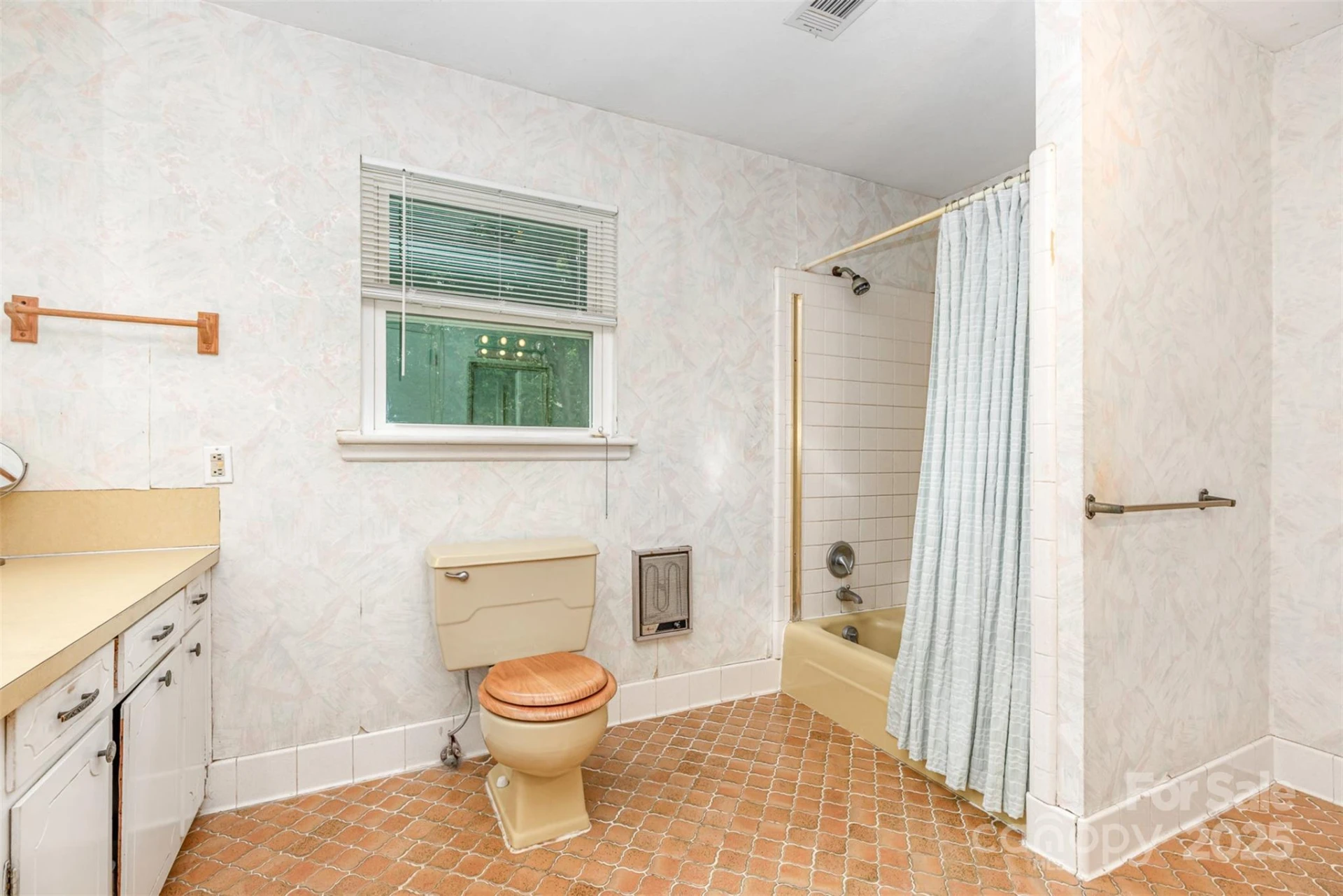 9825 Hagers Road - Photo 17