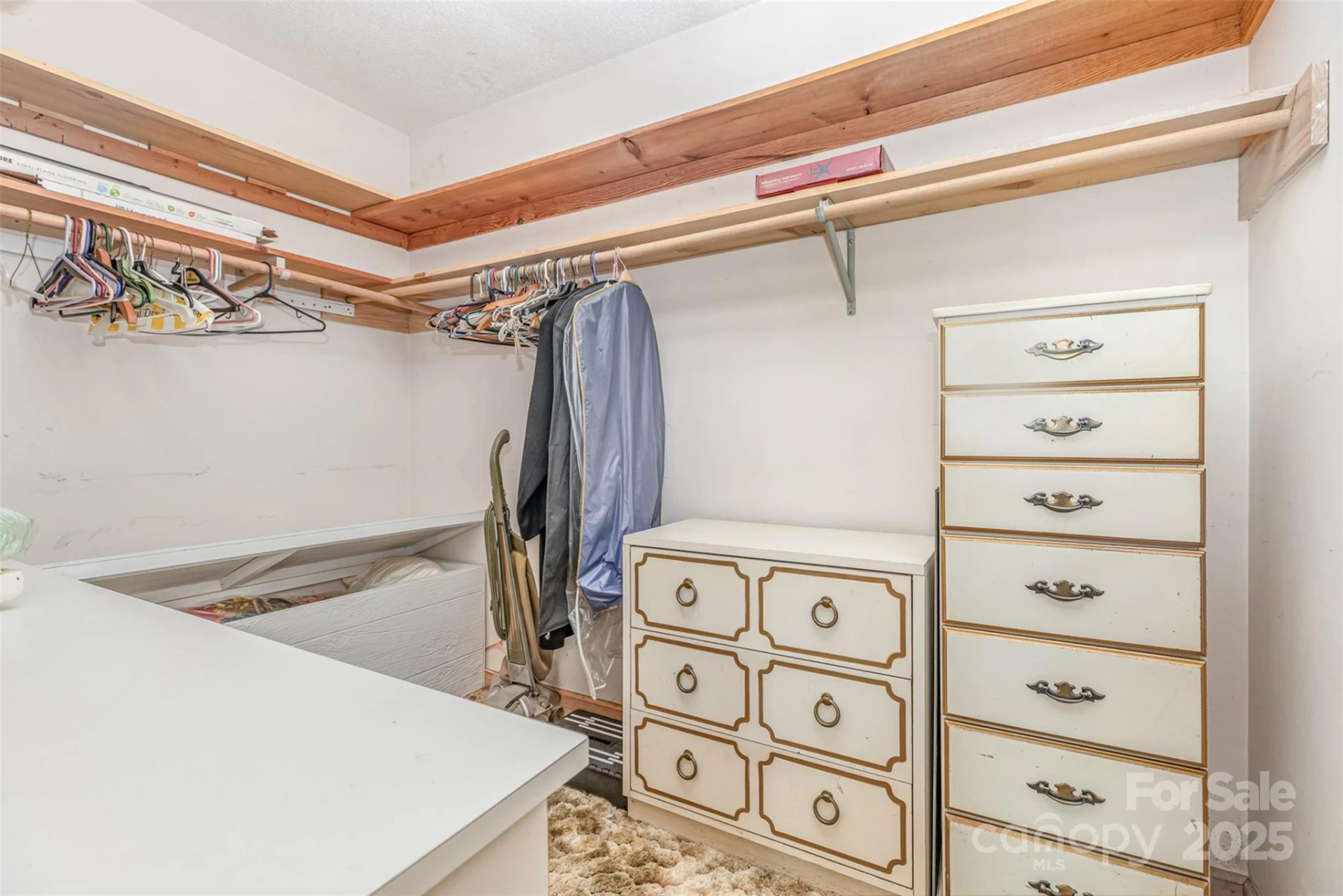 9825 Hagers Road - Photo 18