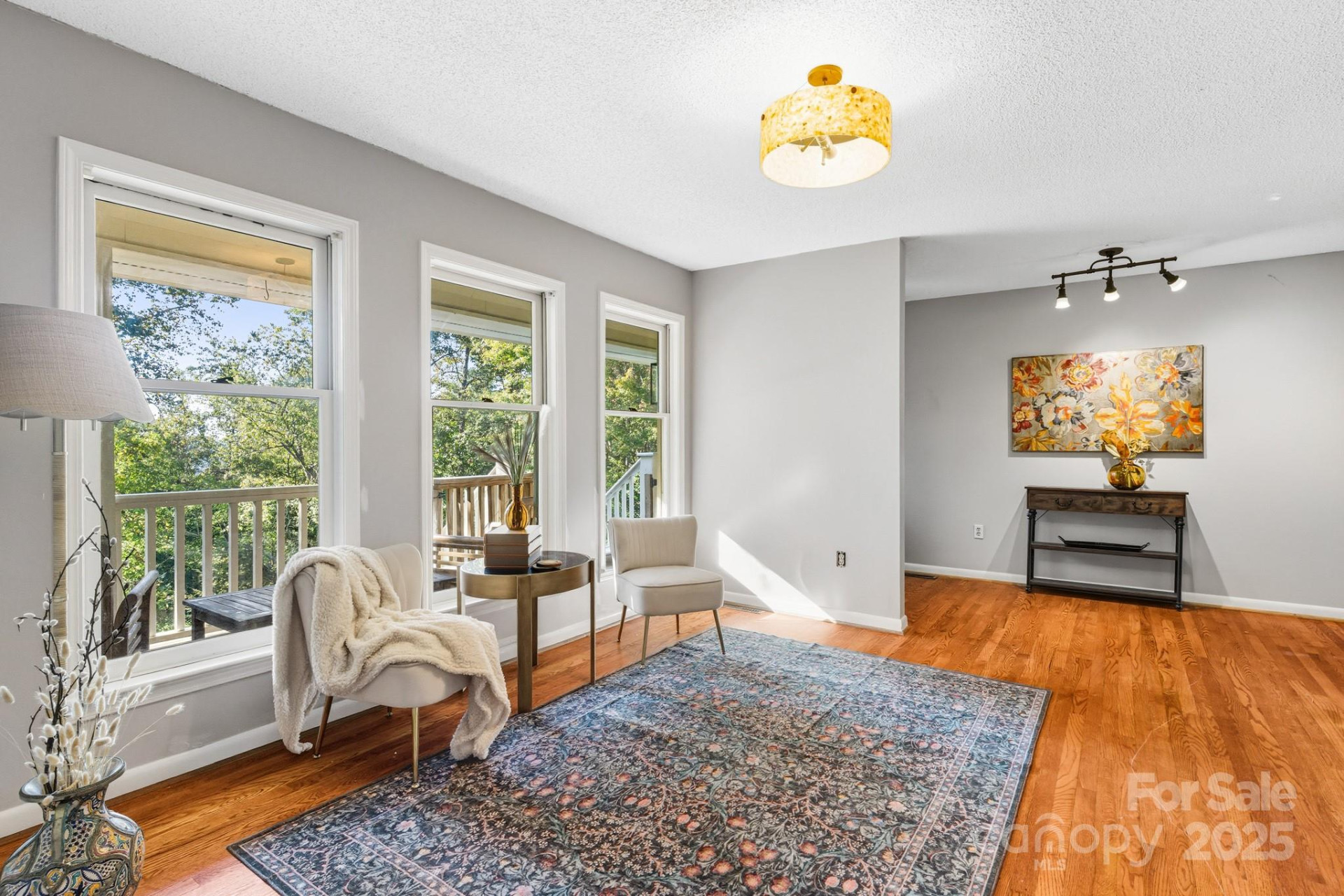 110 Stonecrest Drive - Photo 4