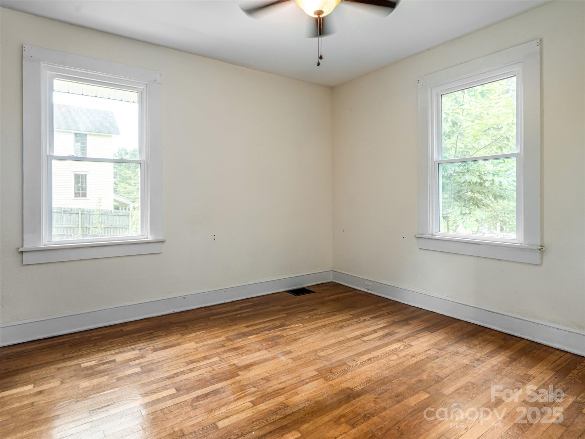 54 Louisiana Avenue - Photo 28