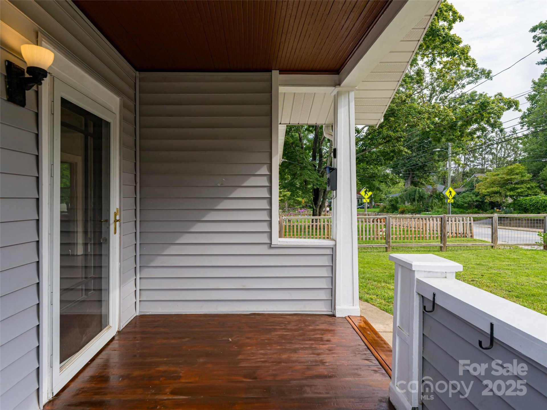 54 Louisiana Avenue - Photo 7