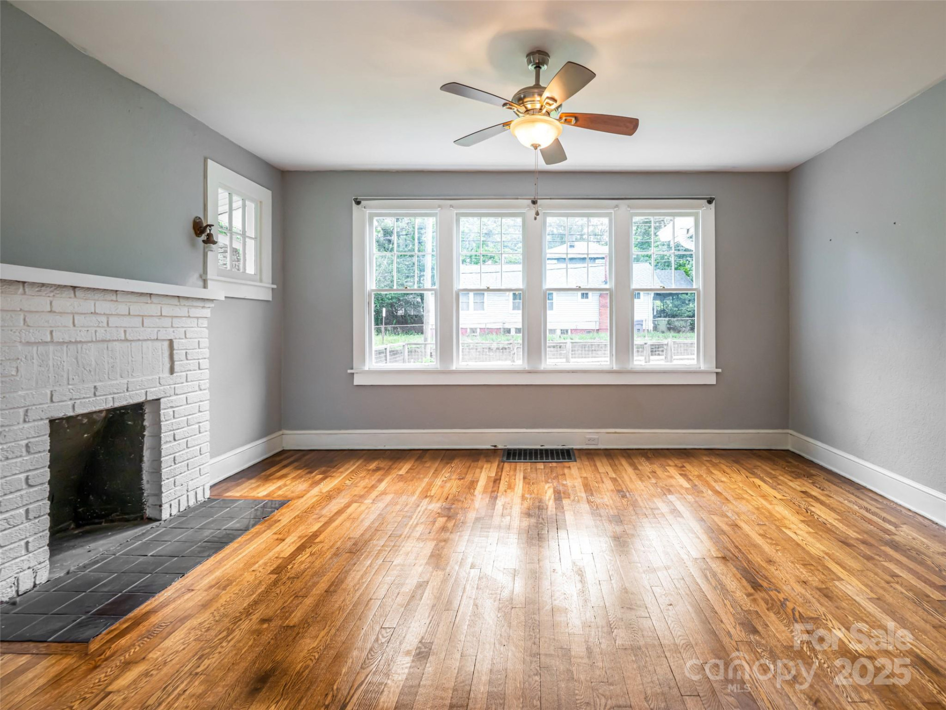 54 Louisiana Avenue - Photo 10