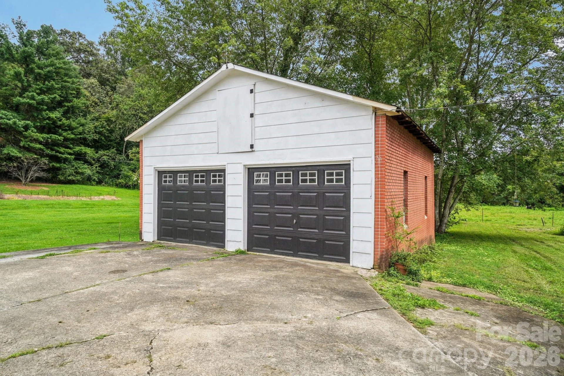 8061 US 70 Highway - Photo 24
