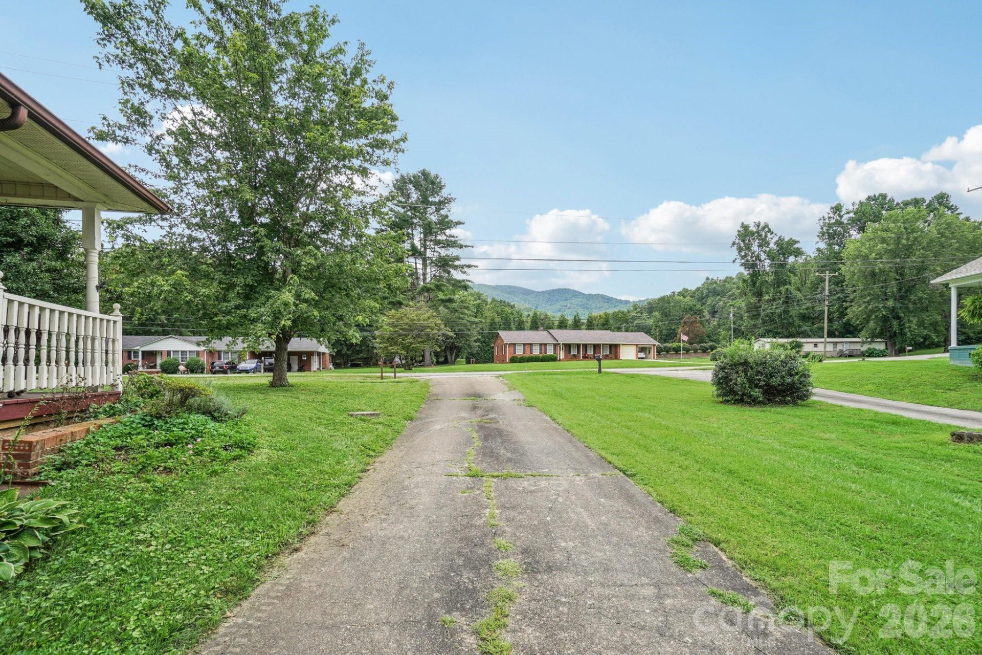 8061 US 70 Highway - Photo 34