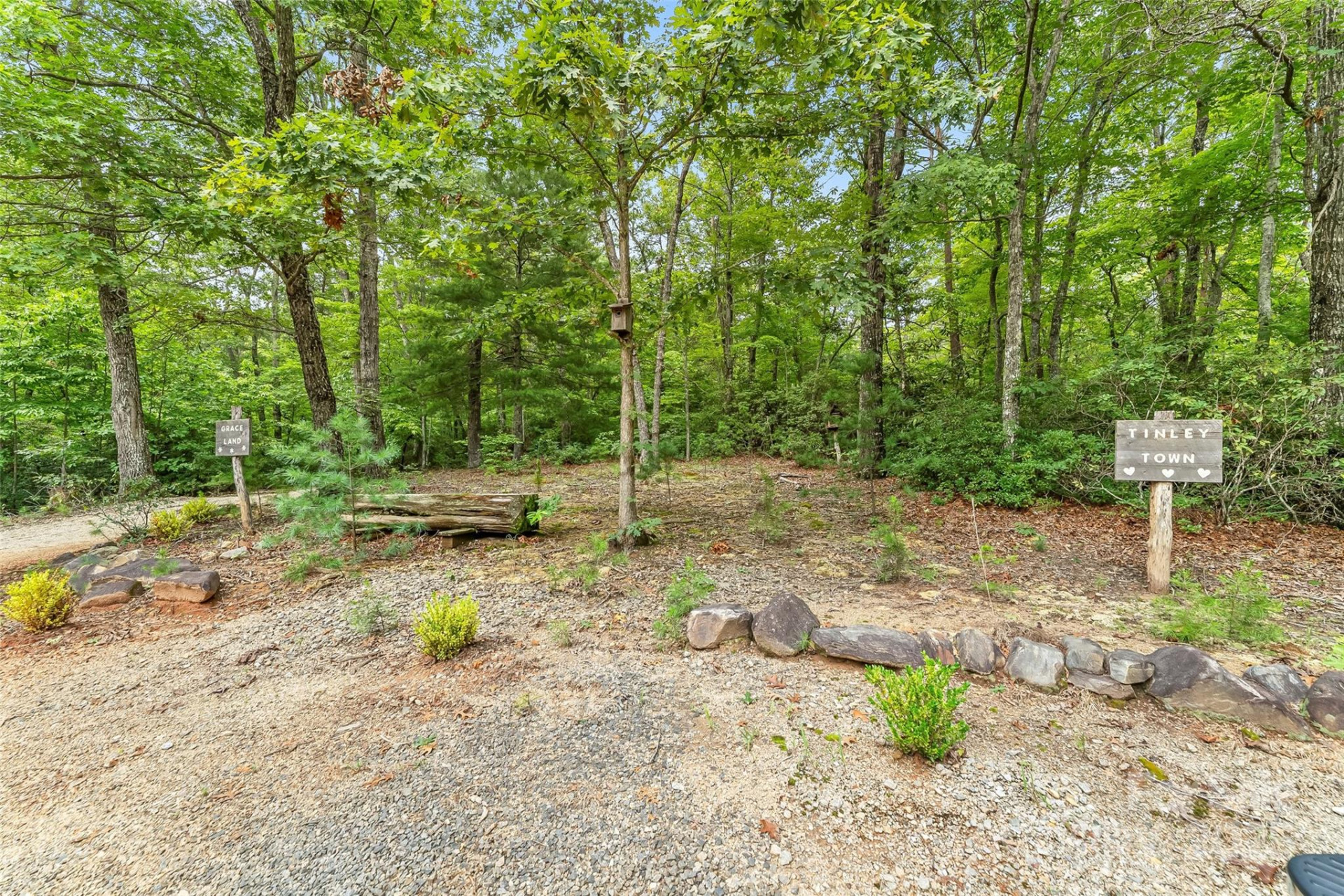 653 Lakeview Drive - Photo 47