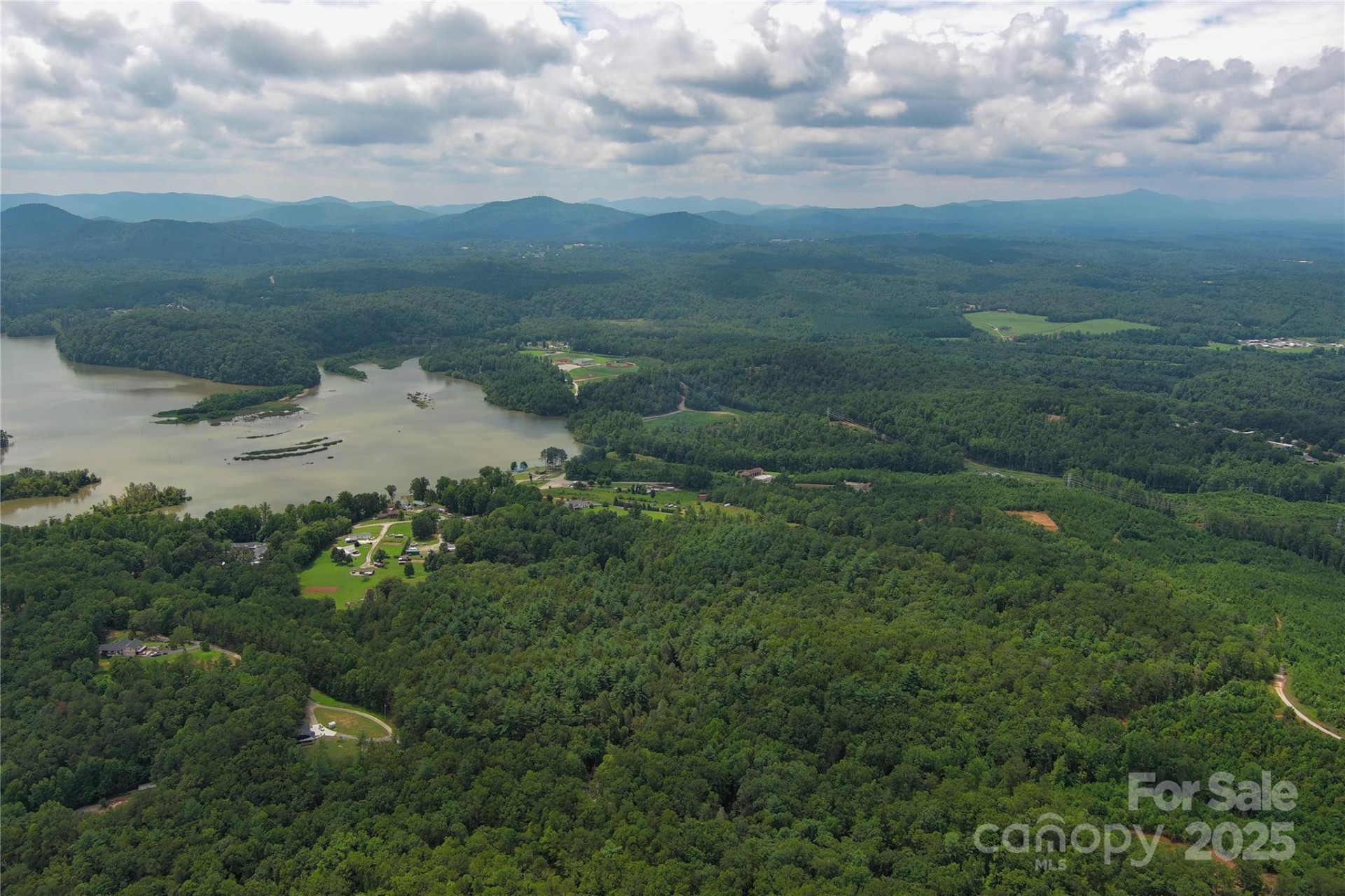 653 Lakeview Drive - Photo 48