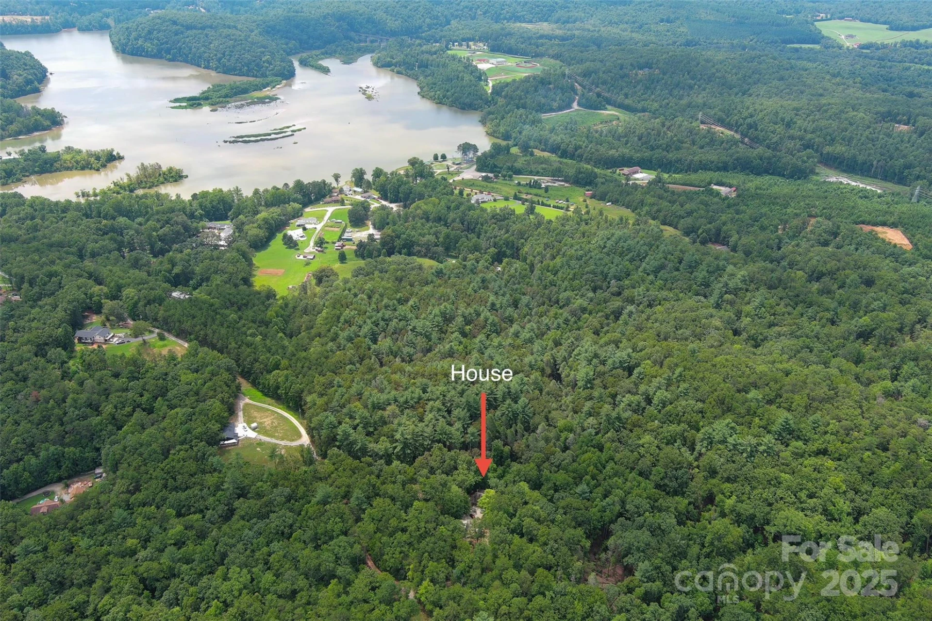 653 Lakeview Drive - Photo 6