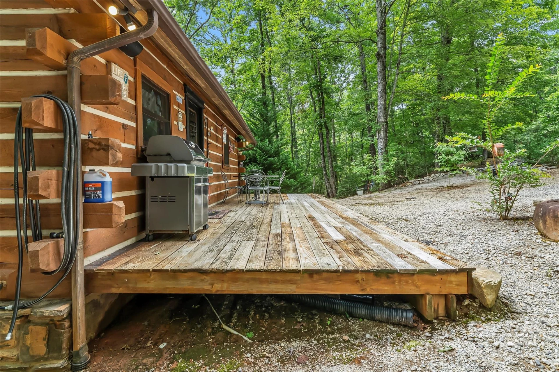 653 Lakeview Drive - Photo 7