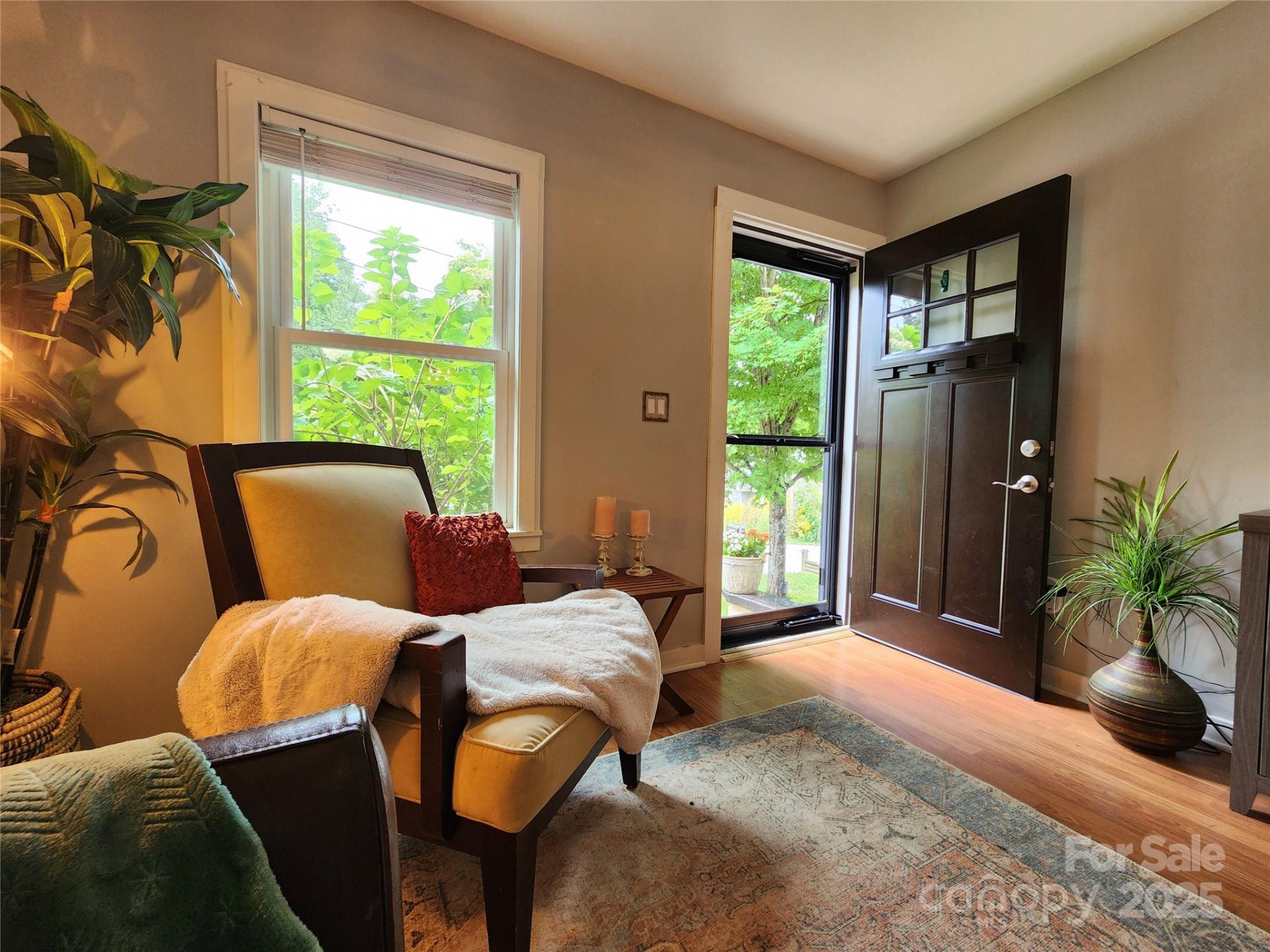 71 Fifth Avenue - Photo 3