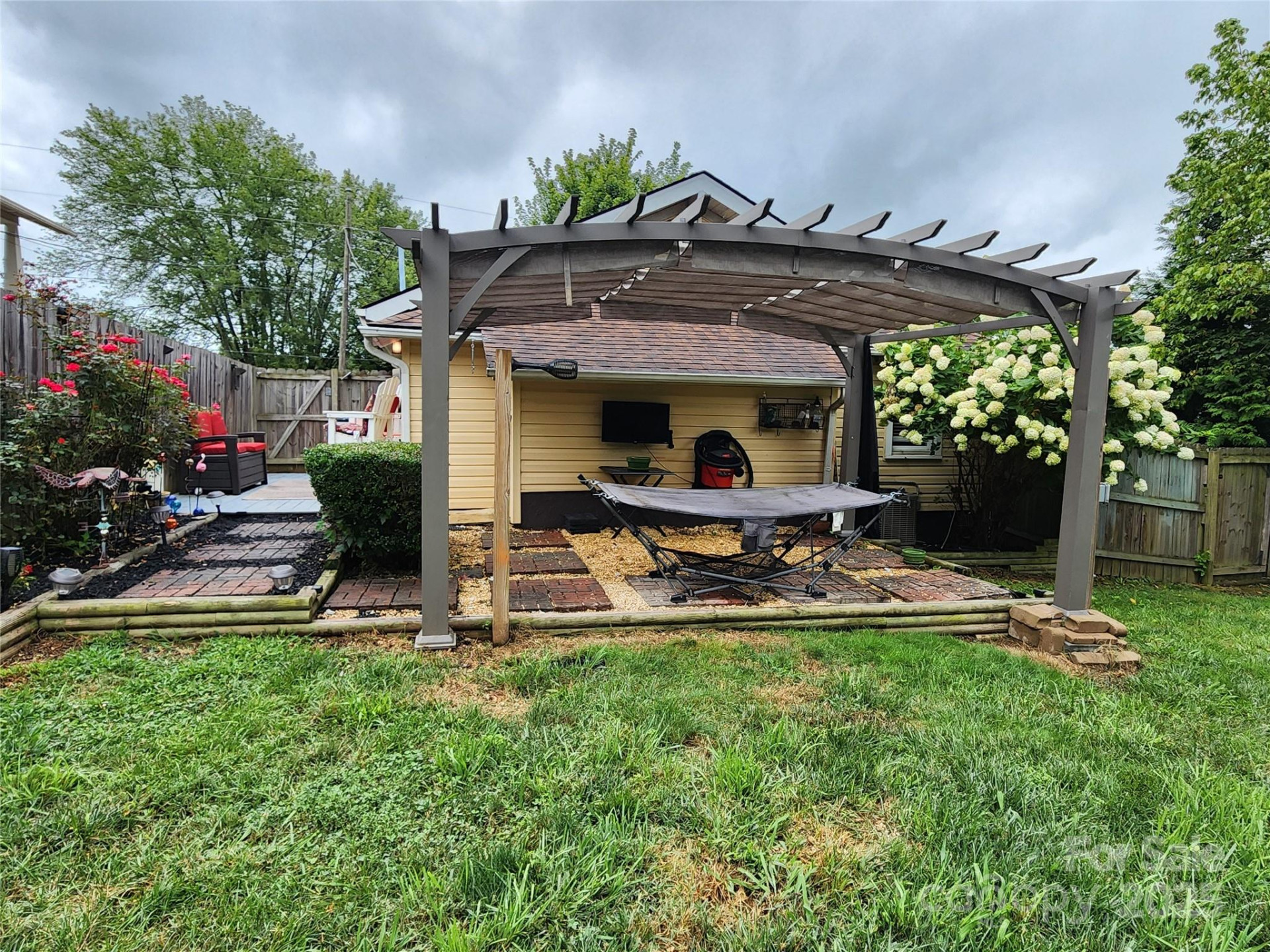 71 Fifth Avenue - Photo 24