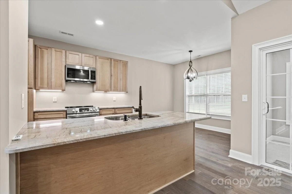 615 Little John Road - Photo 17