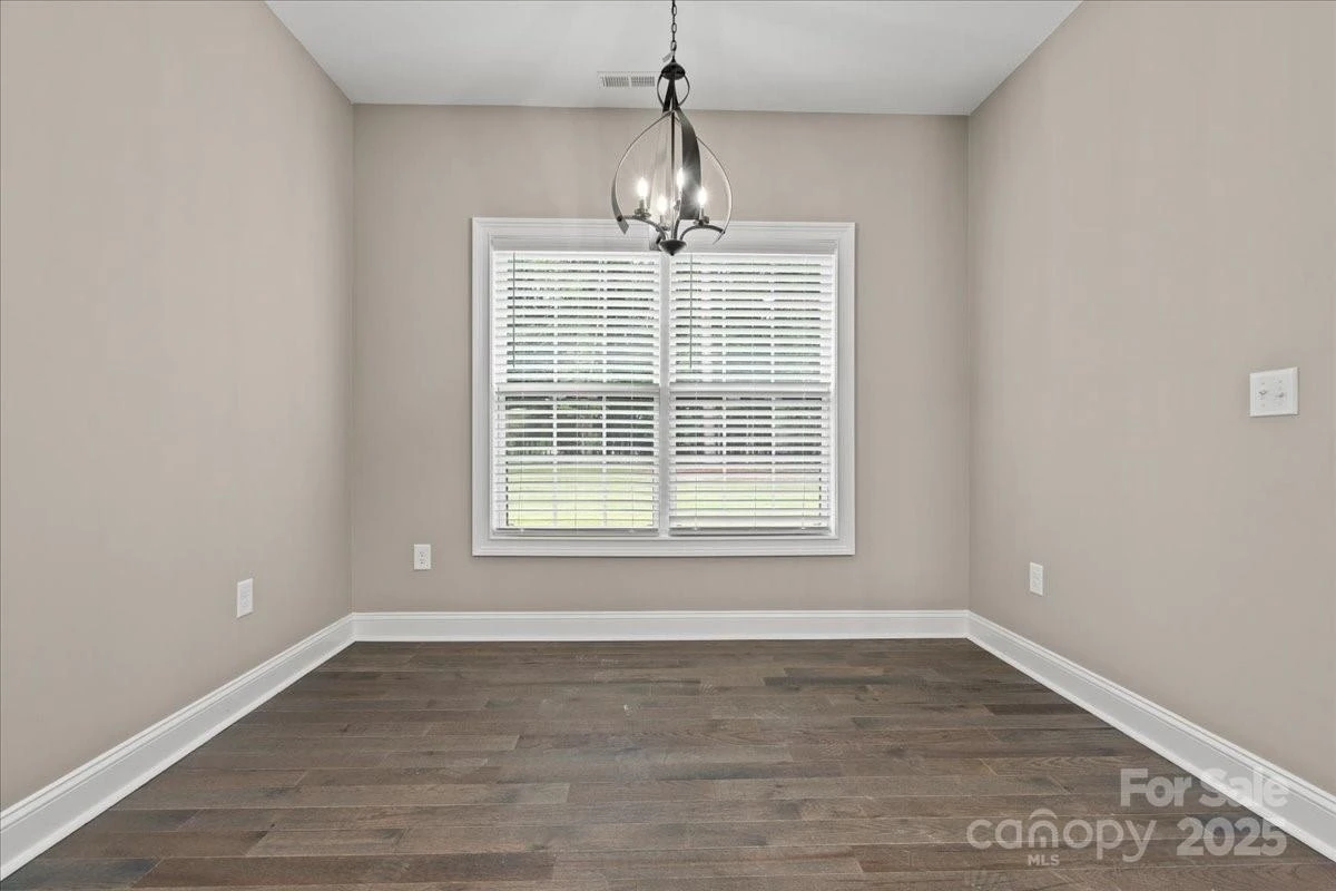 615 Little John Road - Photo 21