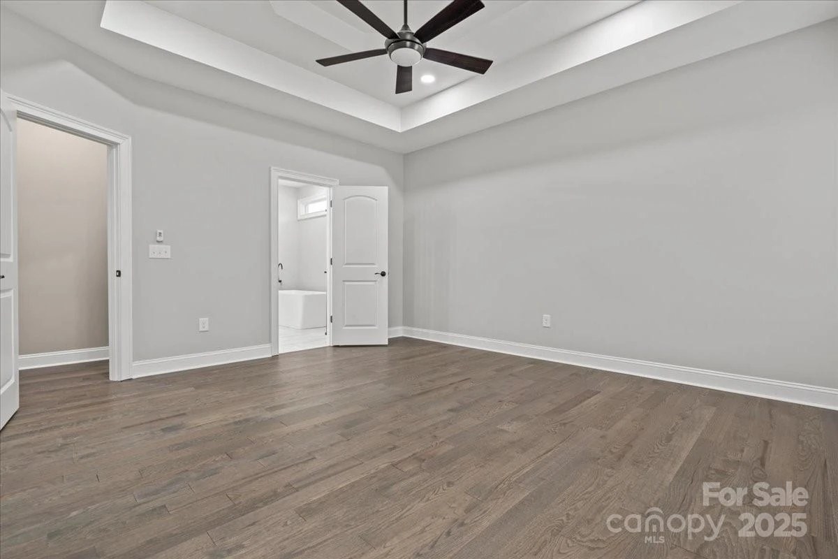 615 Little John Road - Photo 32