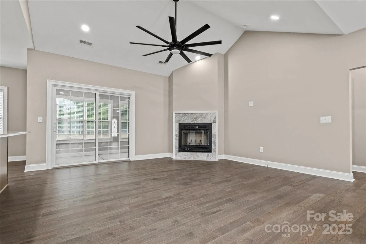 615 Little John Road - Photo 9