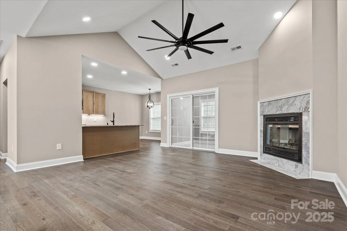 615 Little John Road - Photo 10