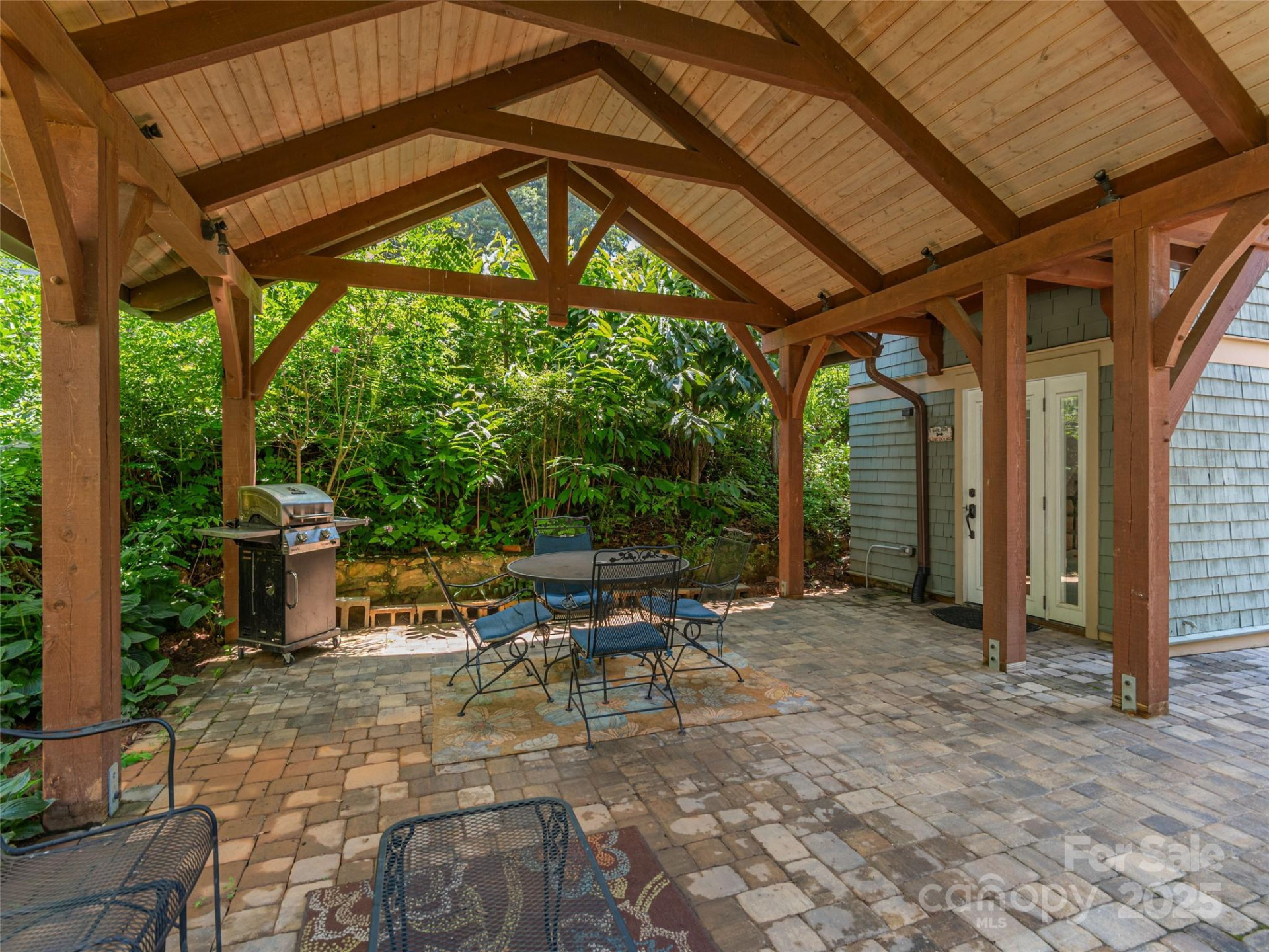 213 Chapel Drive - Photo 33