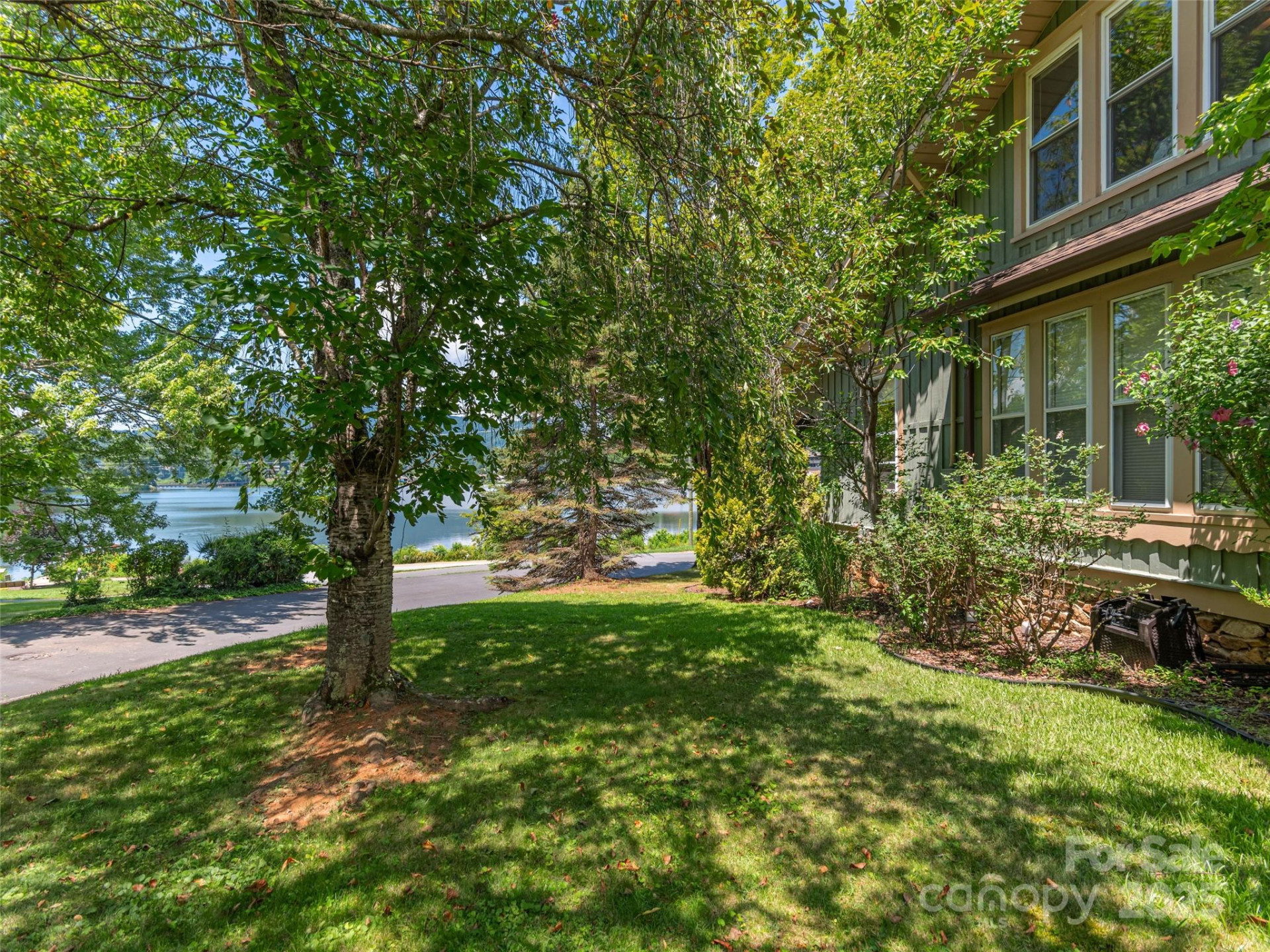 213 Chapel Drive - Photo 35