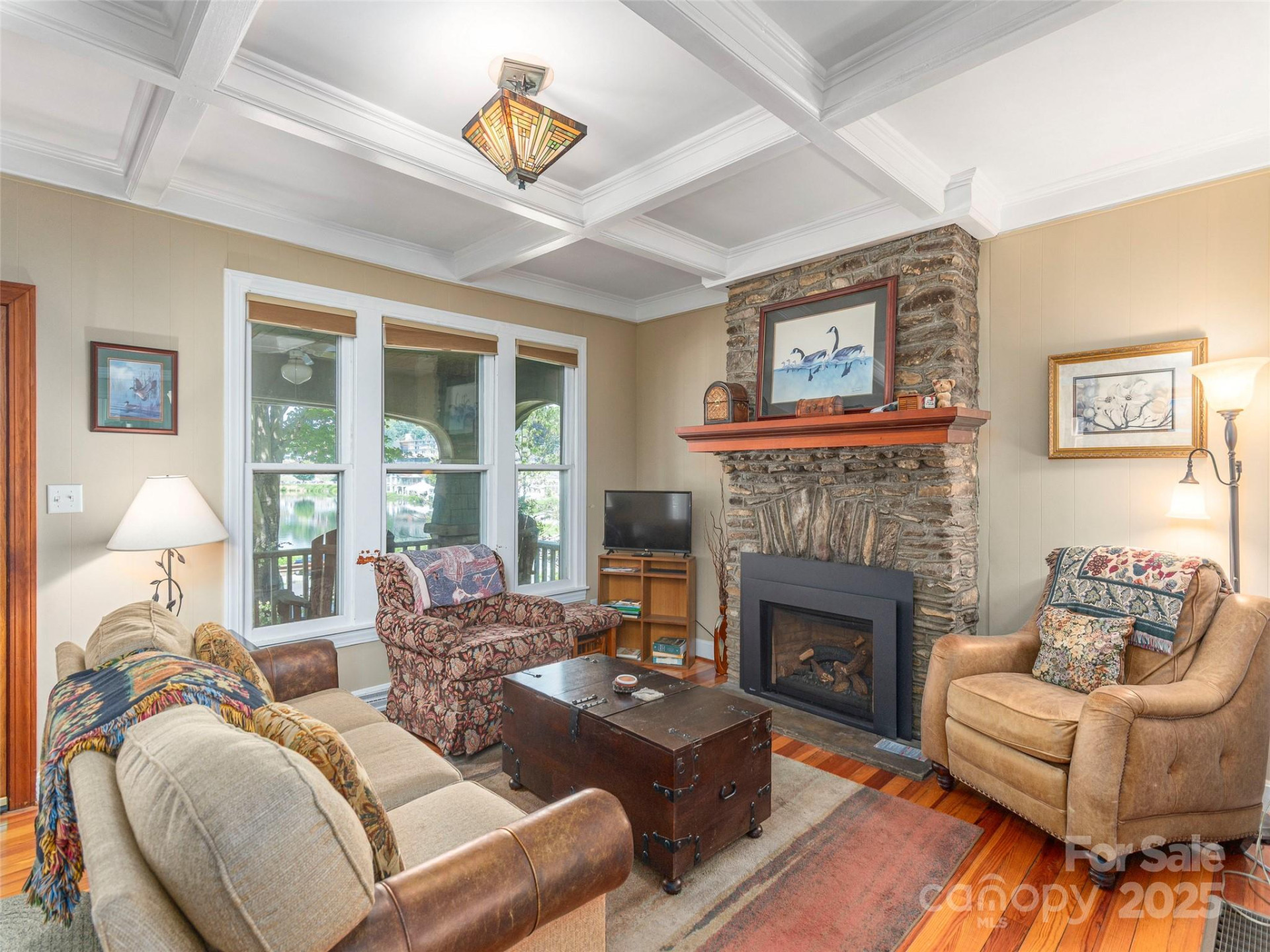 213 Chapel Drive - Photo 5