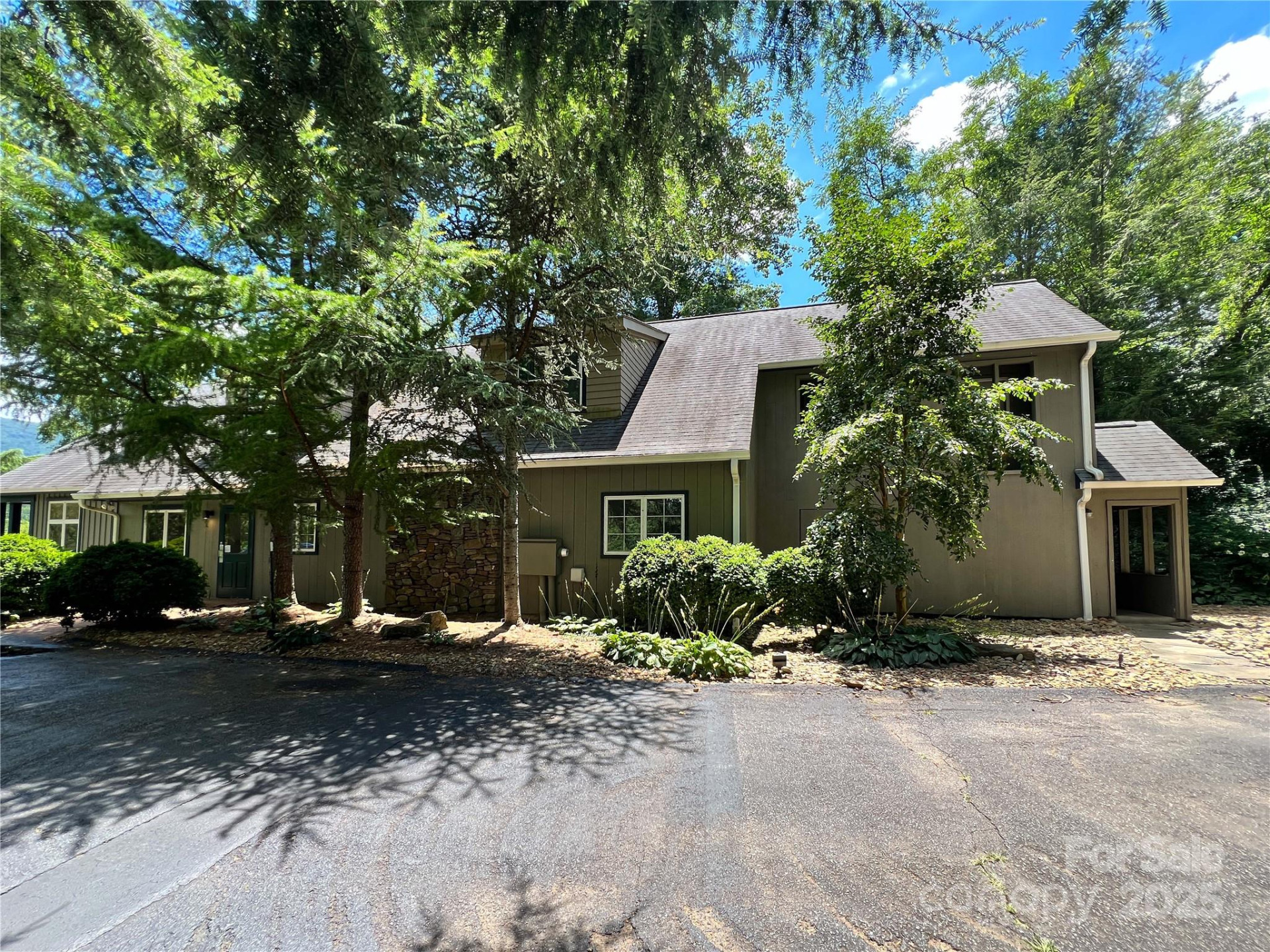 1275 Tunnel Road - Photo 3