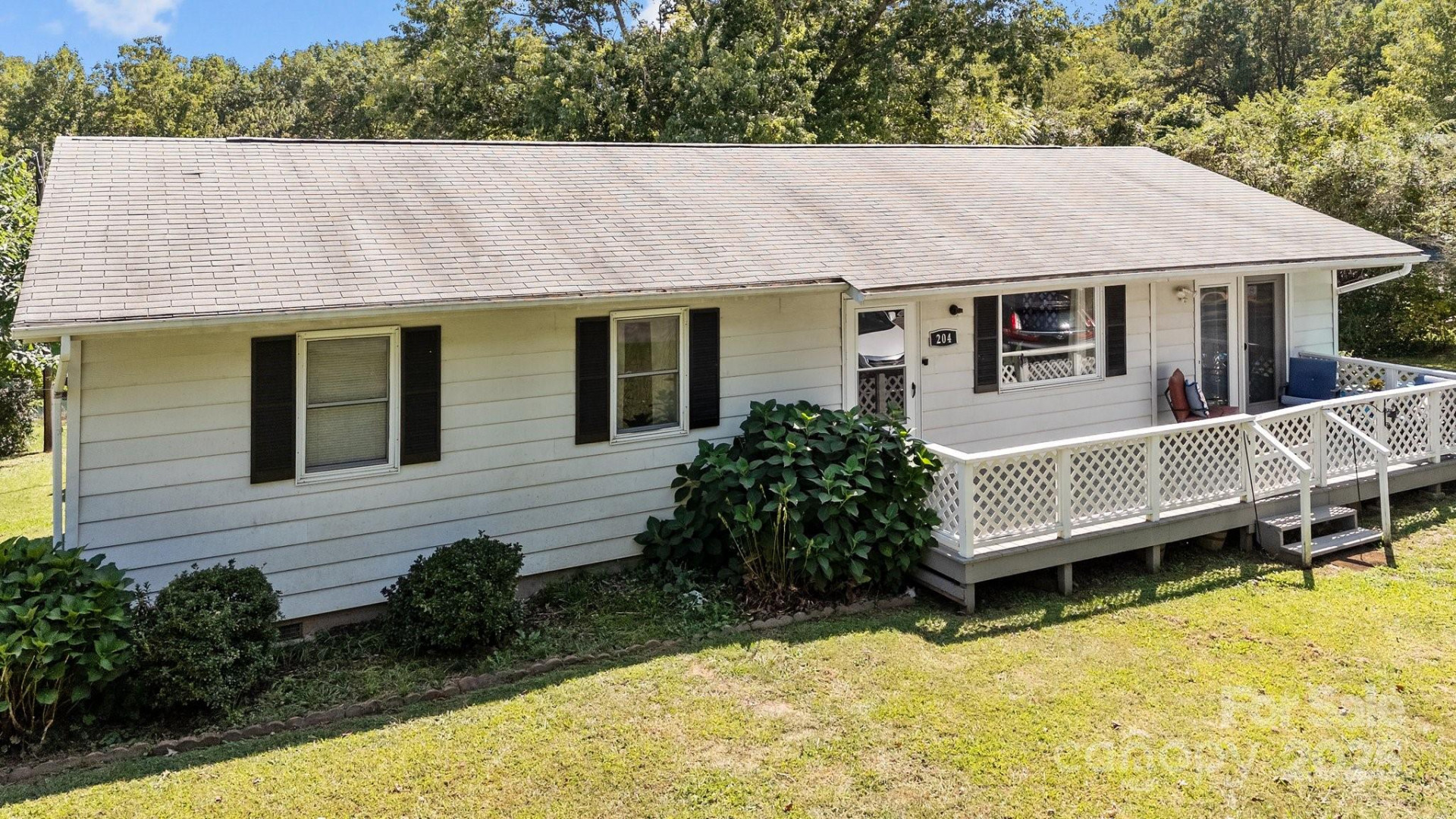204 Cedar Hill Road - Photo 2