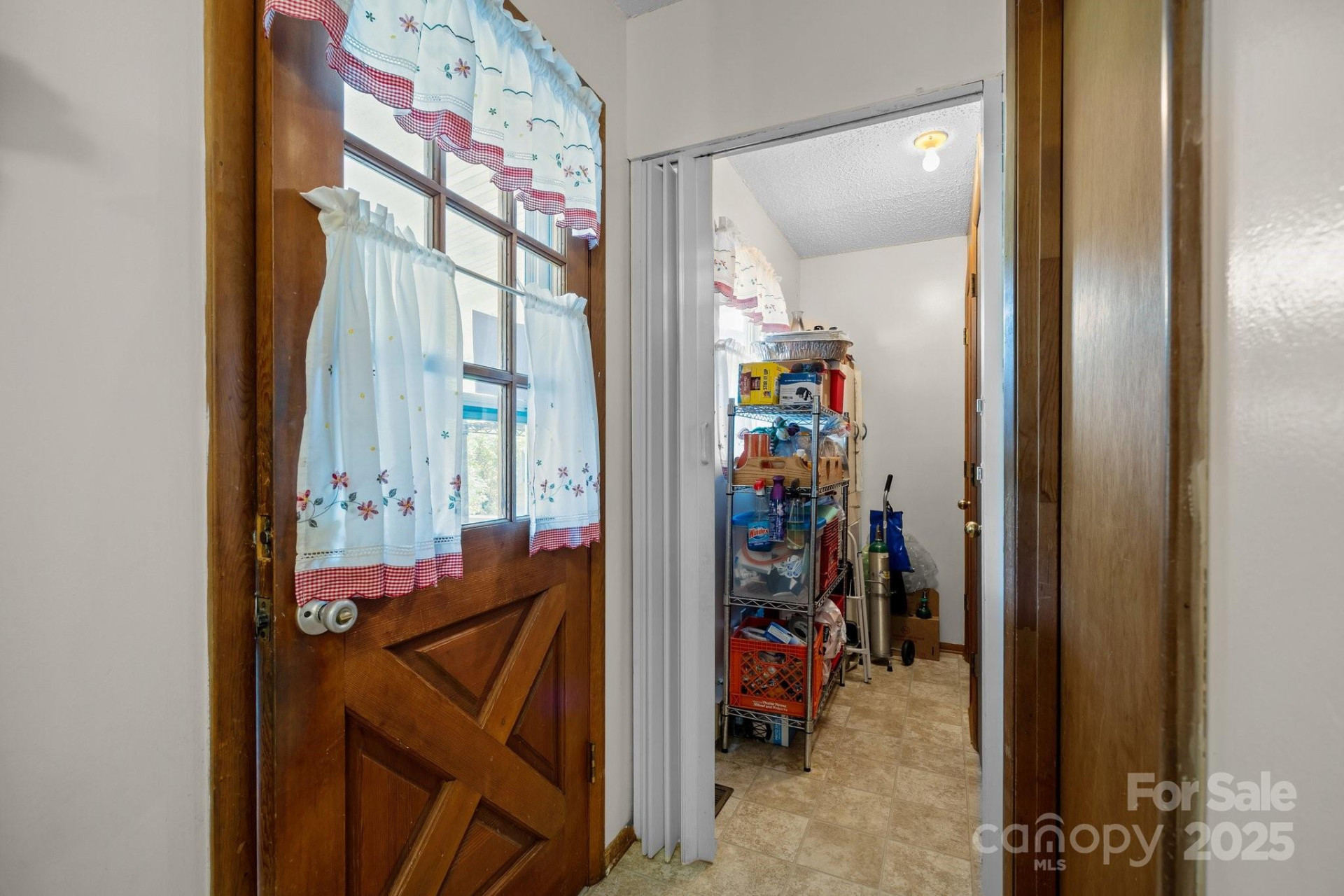 204 Cedar Hill Road - Photo 11