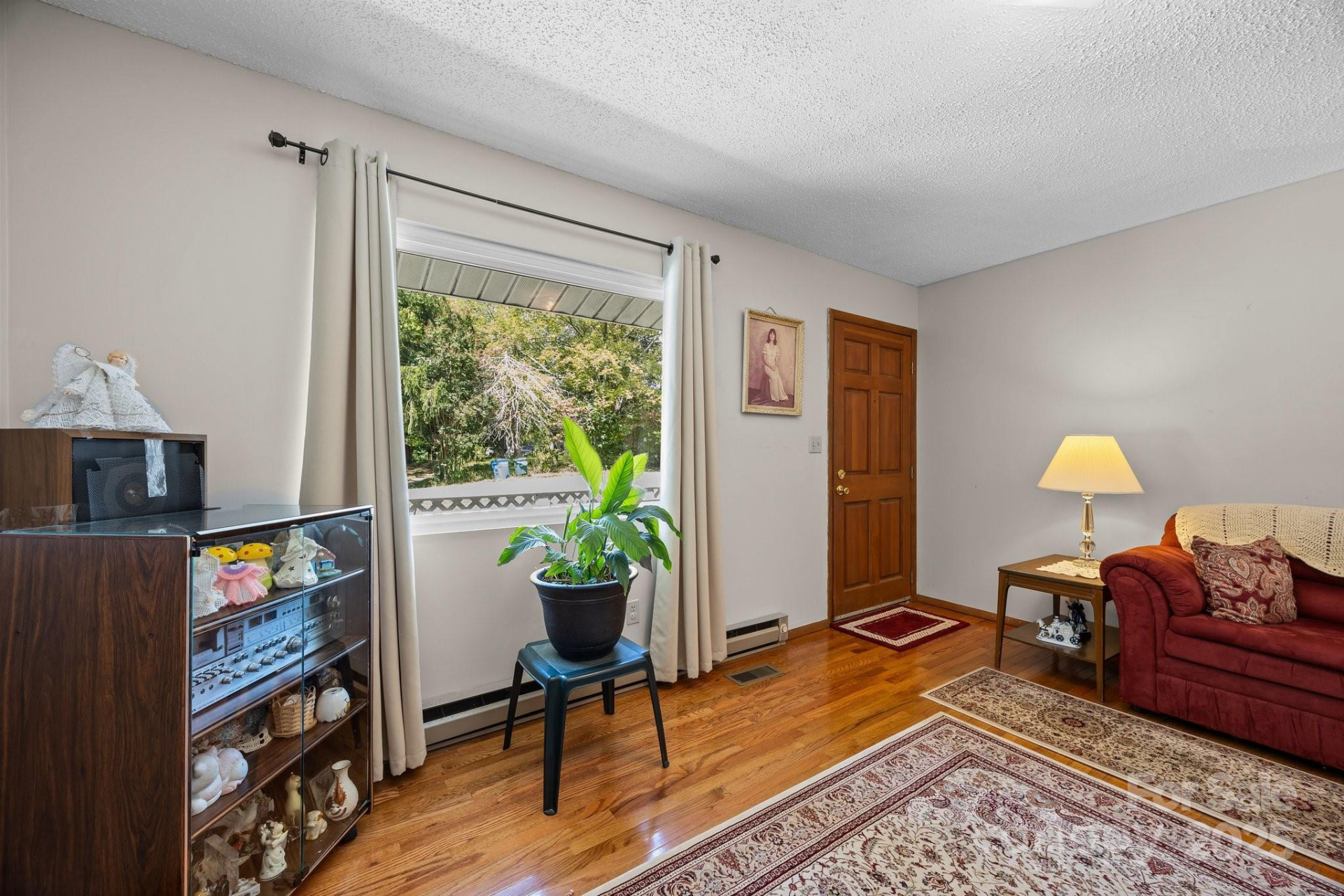 204 Cedar Hill Road - Photo 4