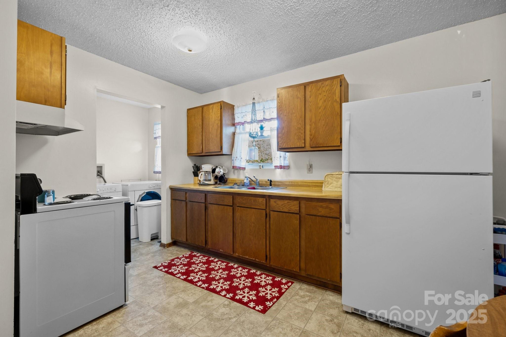 204 Cedar Hill Road - Photo 7