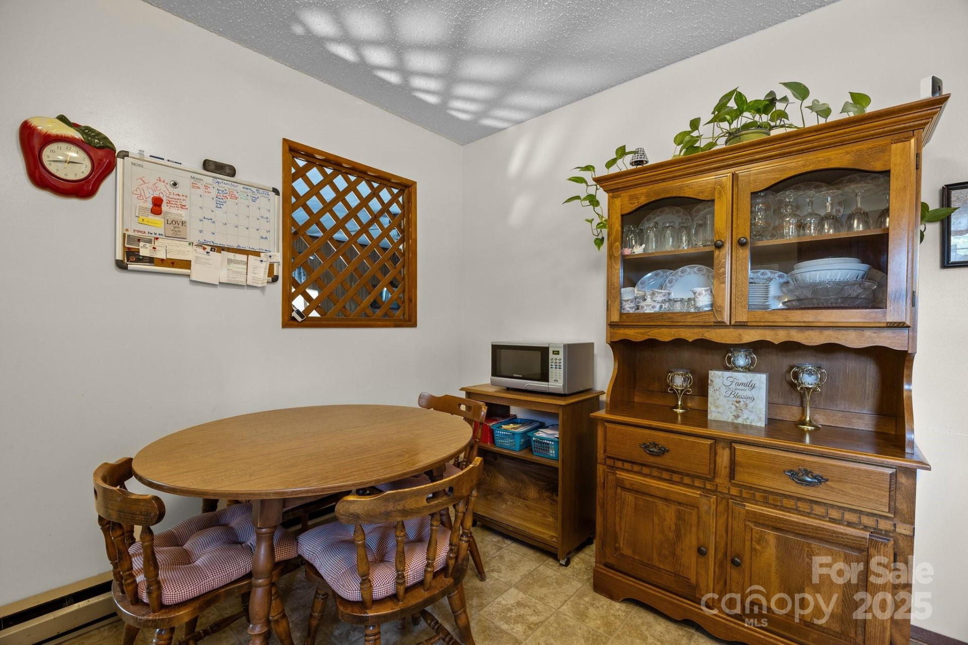 204 Cedar Hill Road - Photo 10
