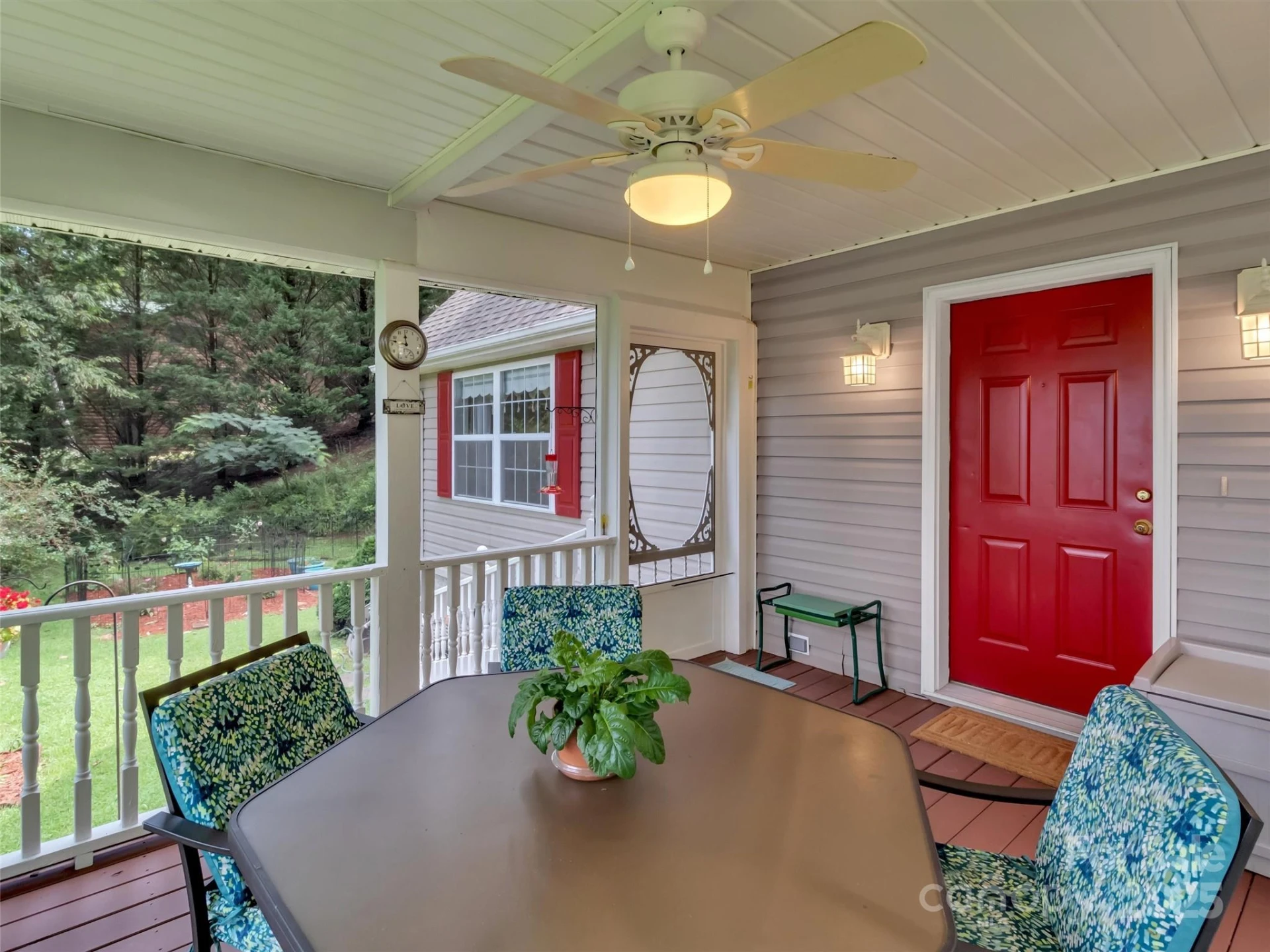 562 Beechwood Drive - Photo 11
