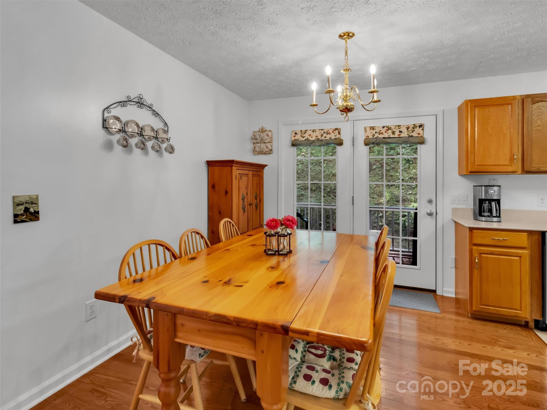 562 Beechwood Drive - Photo 12