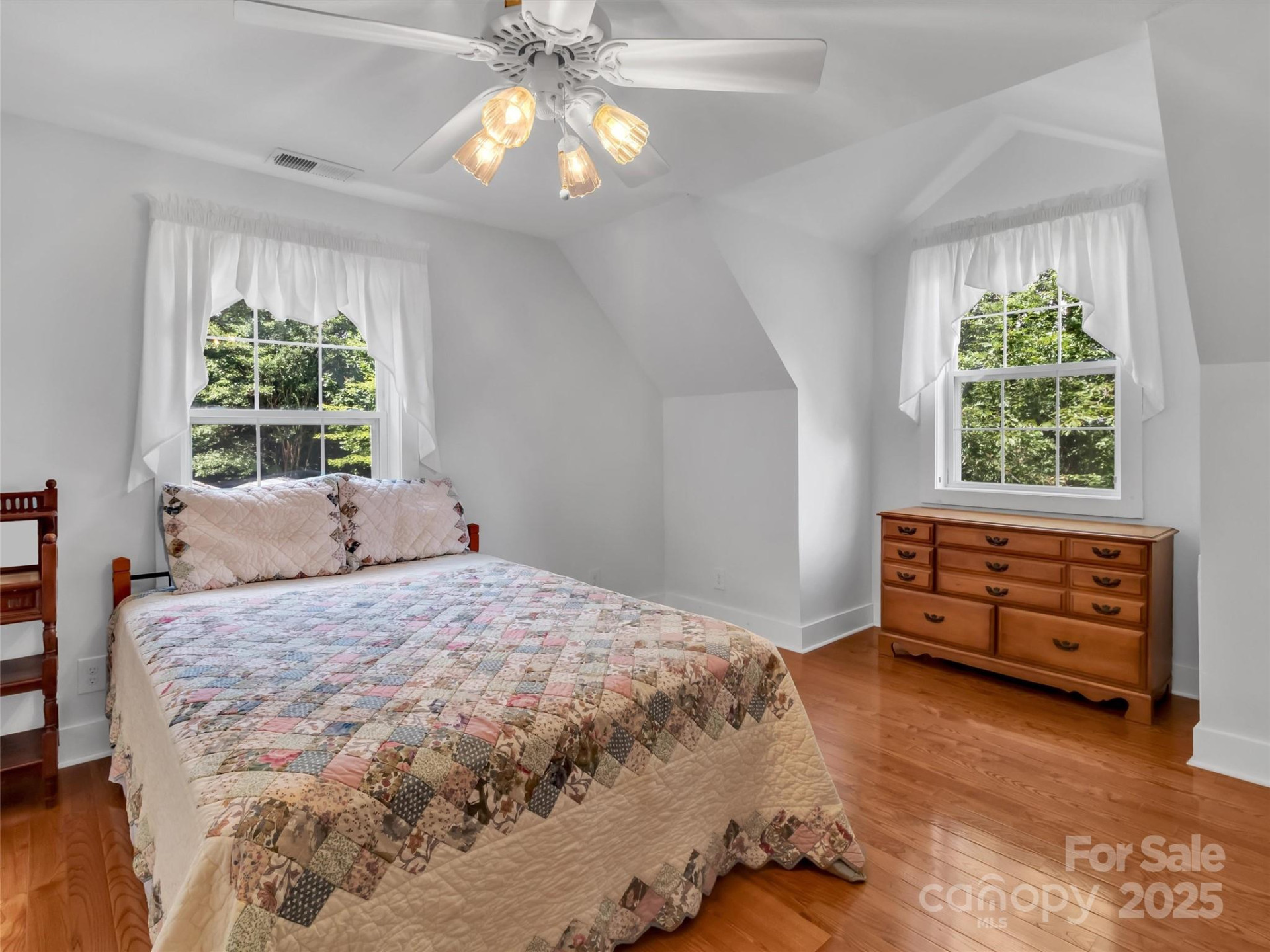 562 Beechwood Drive - Photo 33