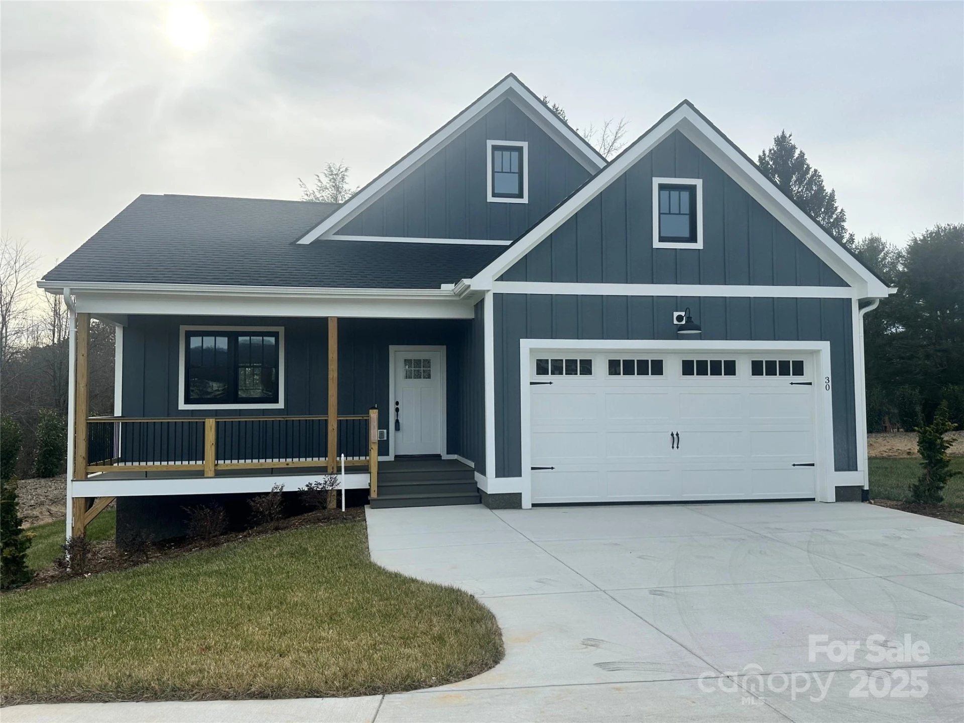 30 Olde Oak Court
