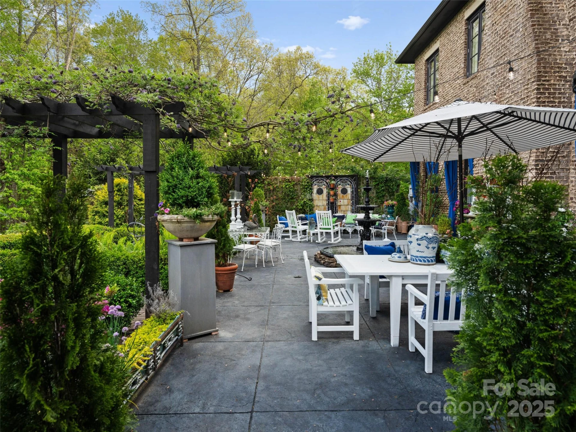 13084 Canada Road - Photo 38