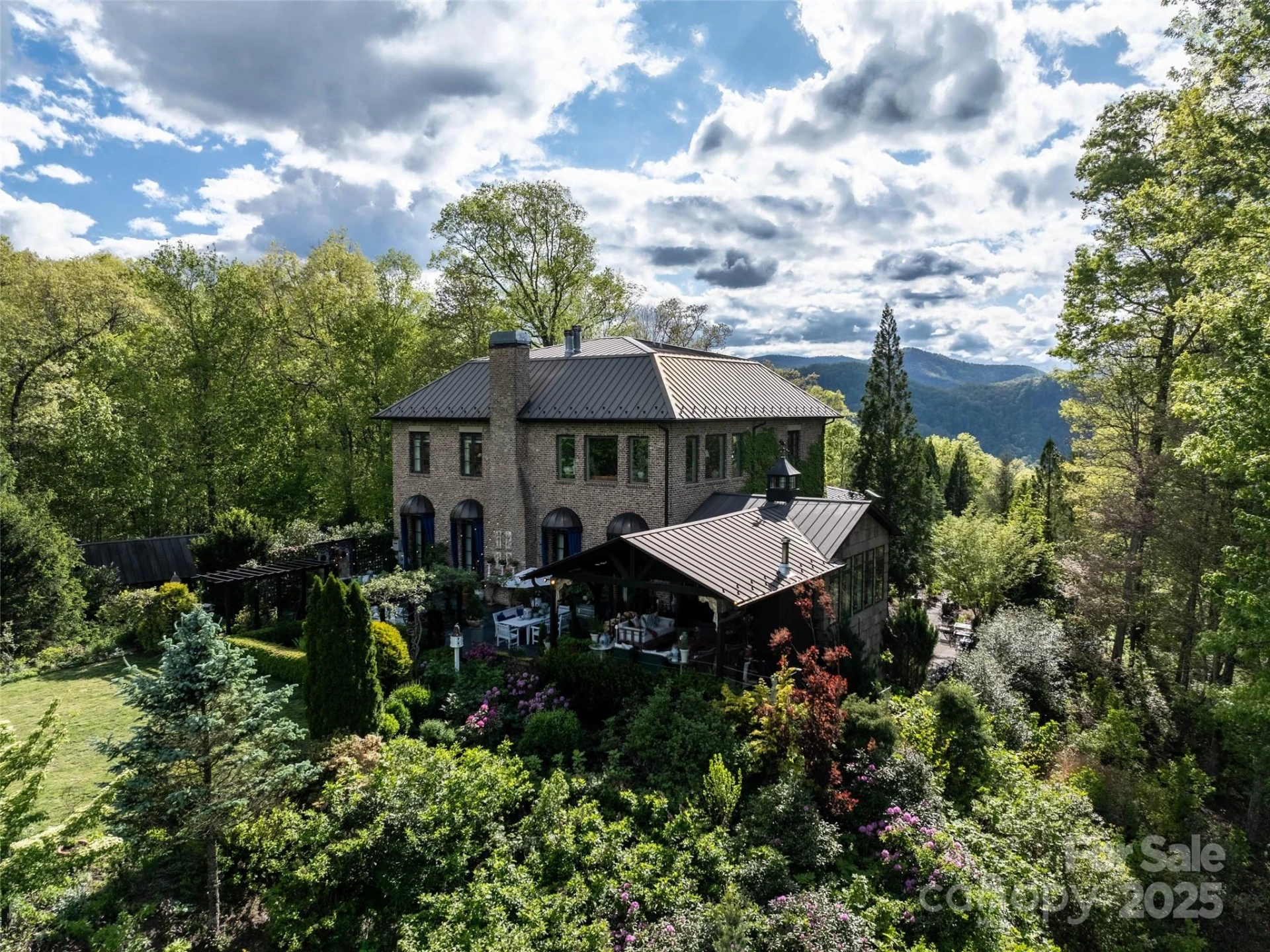 13084 Canada Road - Photo 45