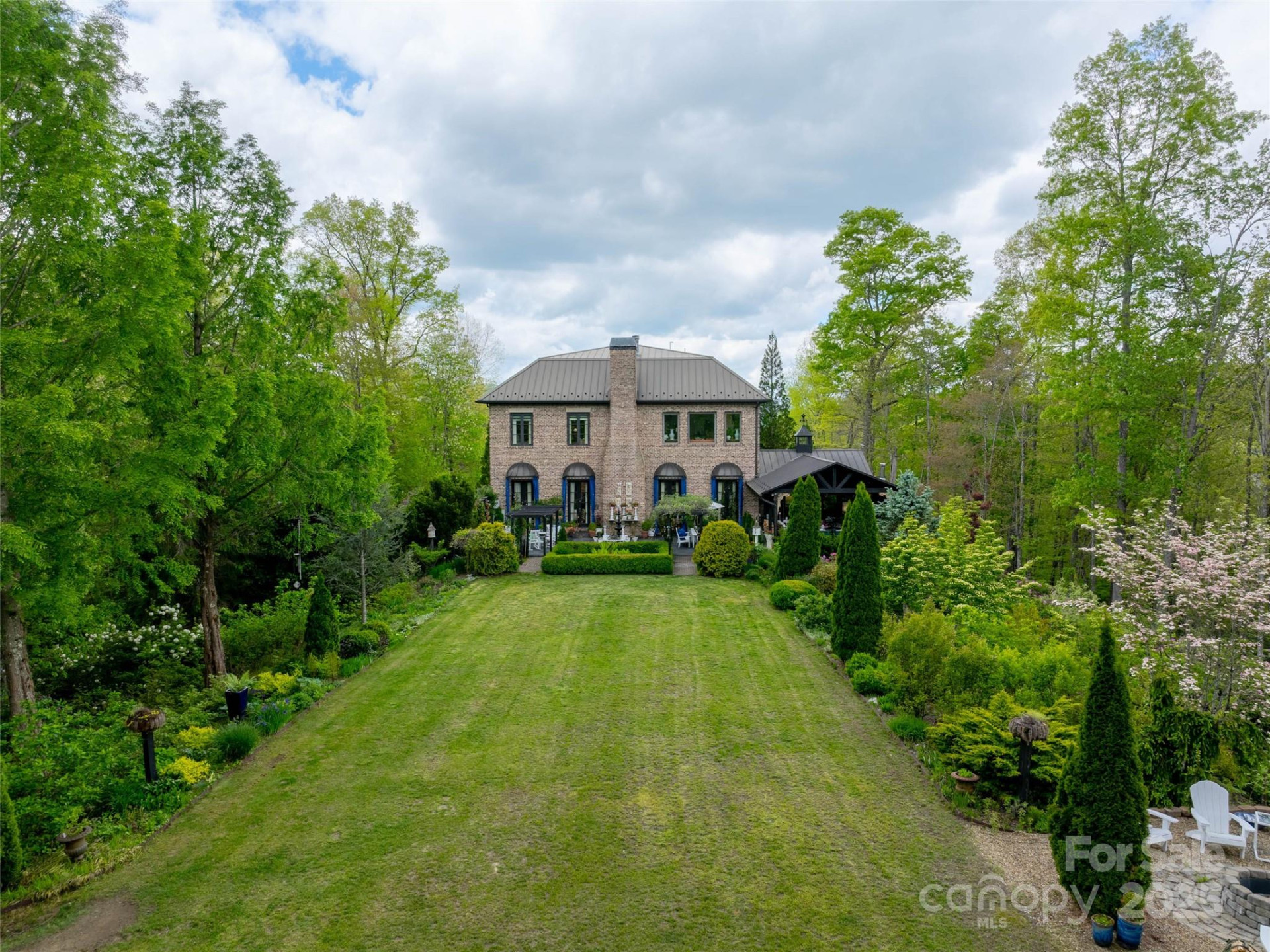 13084 Canada Road - Photo 6