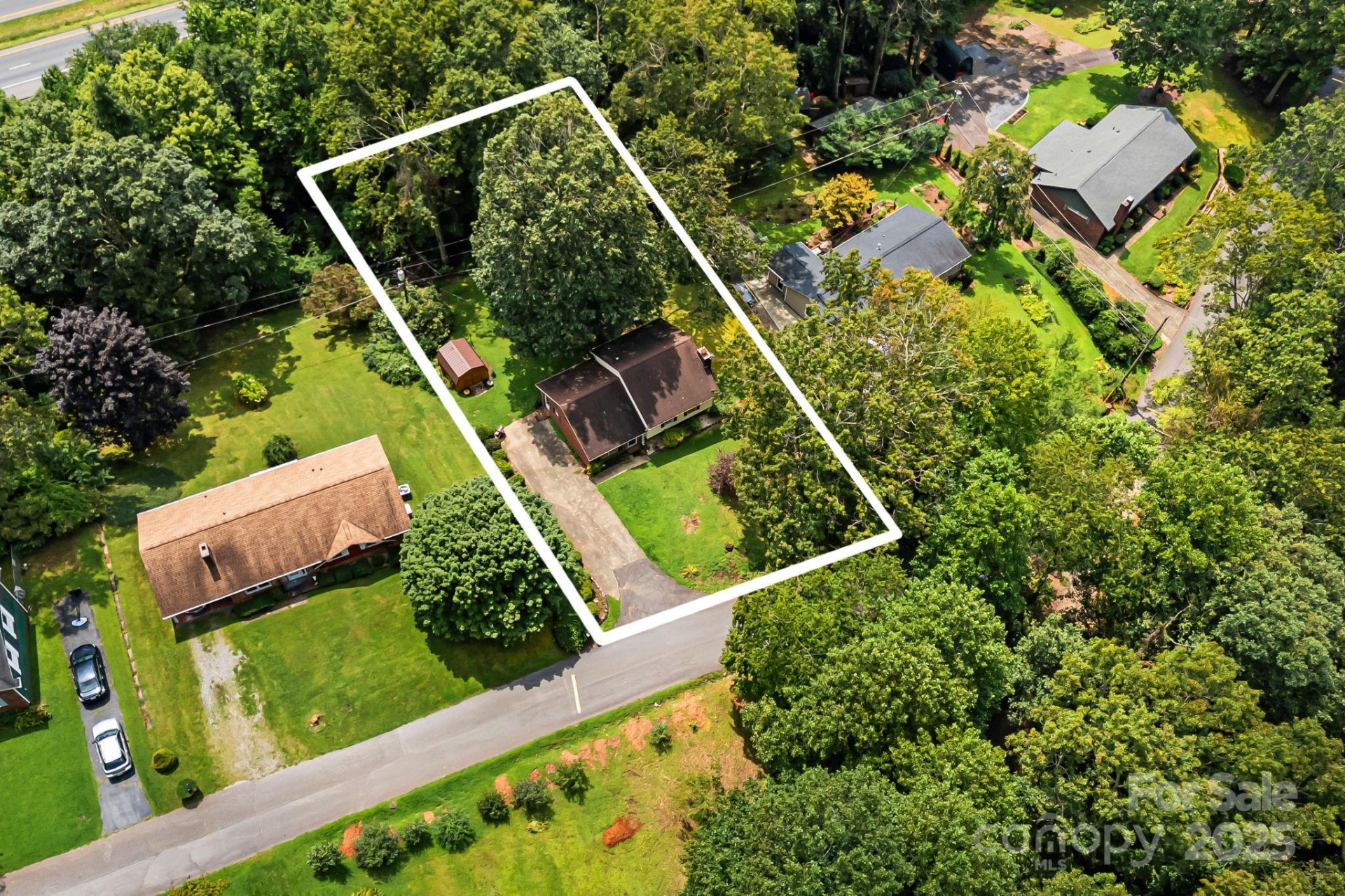 102 Aycock Street - Photo 9