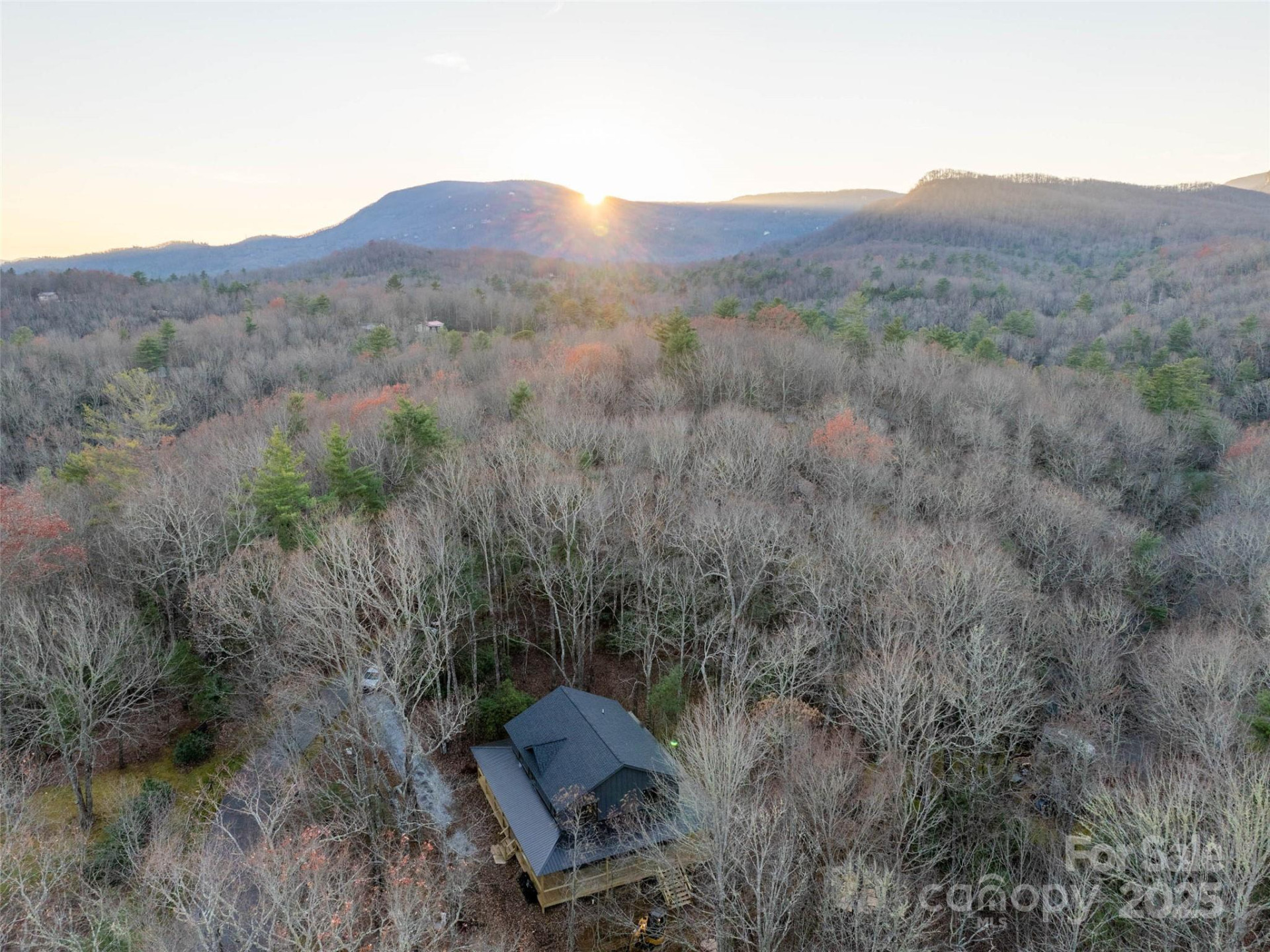 365 Cherokee Circle - Photo 8