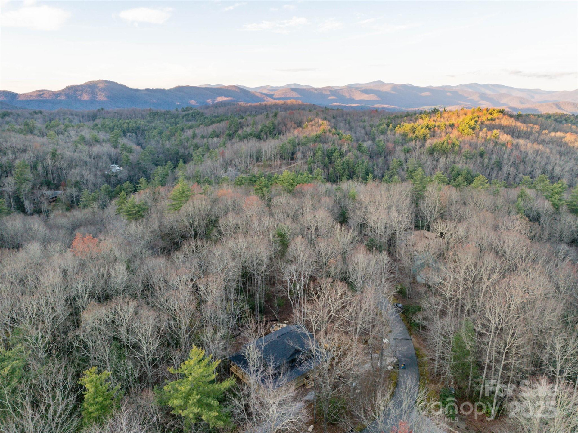 365 Cherokee Circle - Photo 9