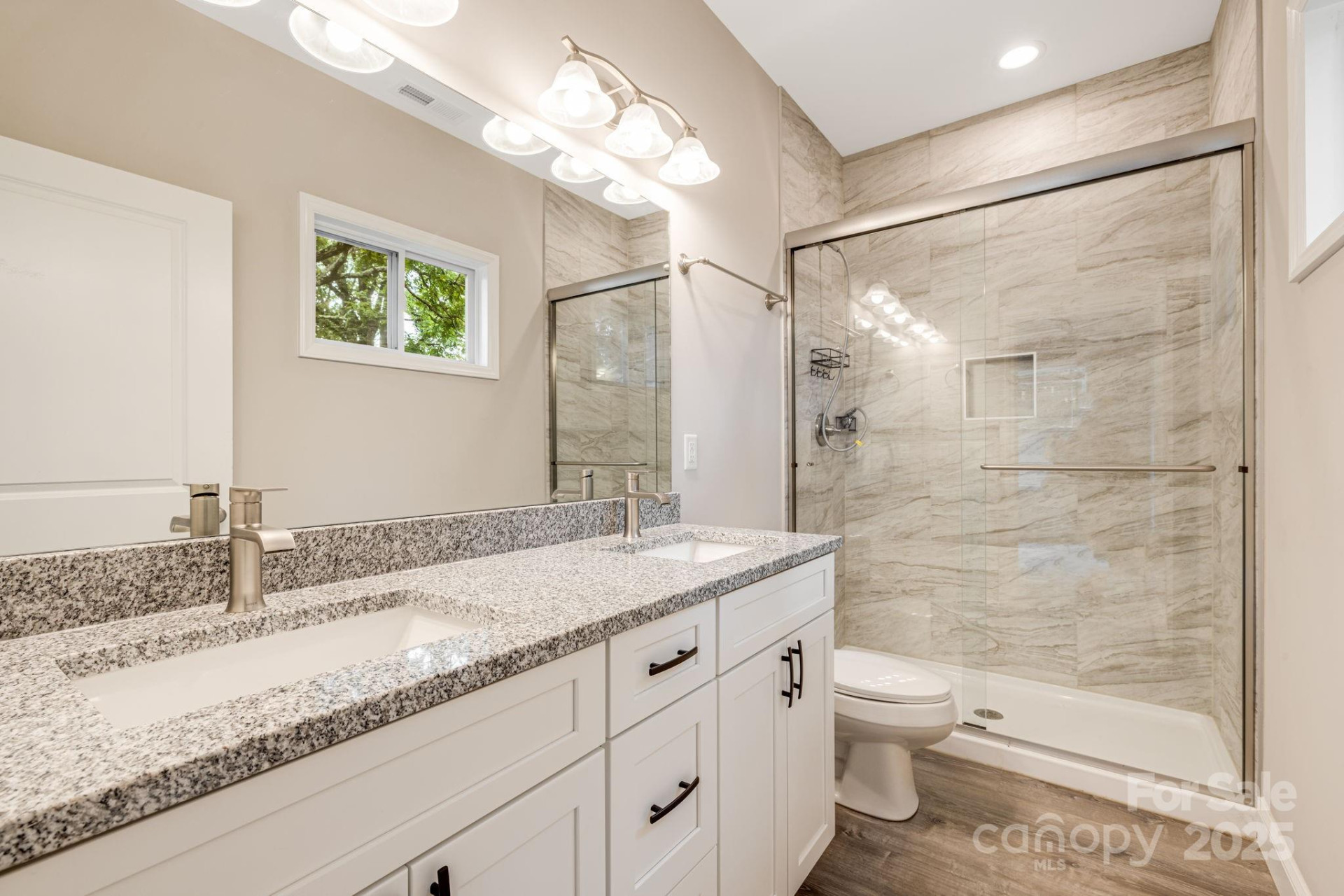 92 Moody Avenue - Photo 22