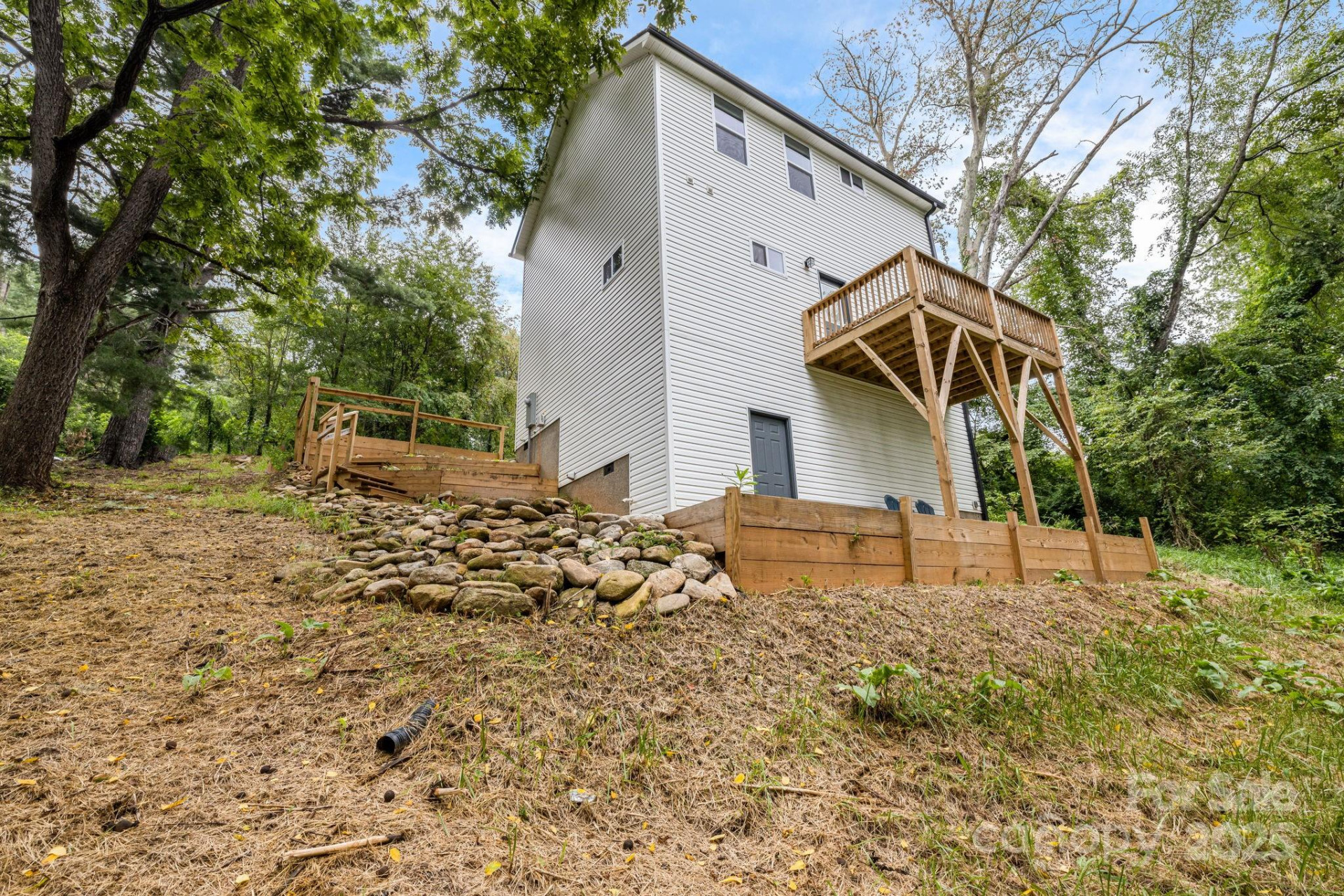 92 Moody Avenue - Photo 42