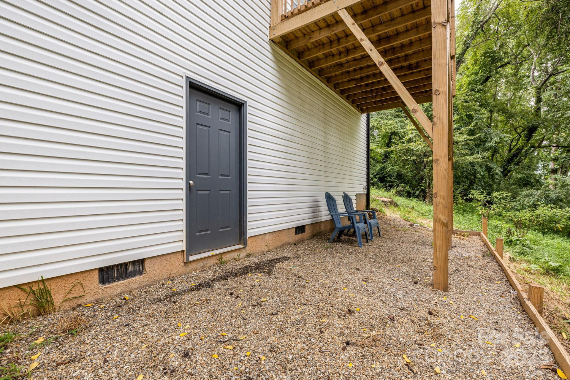 92 Moody Avenue - Photo 45